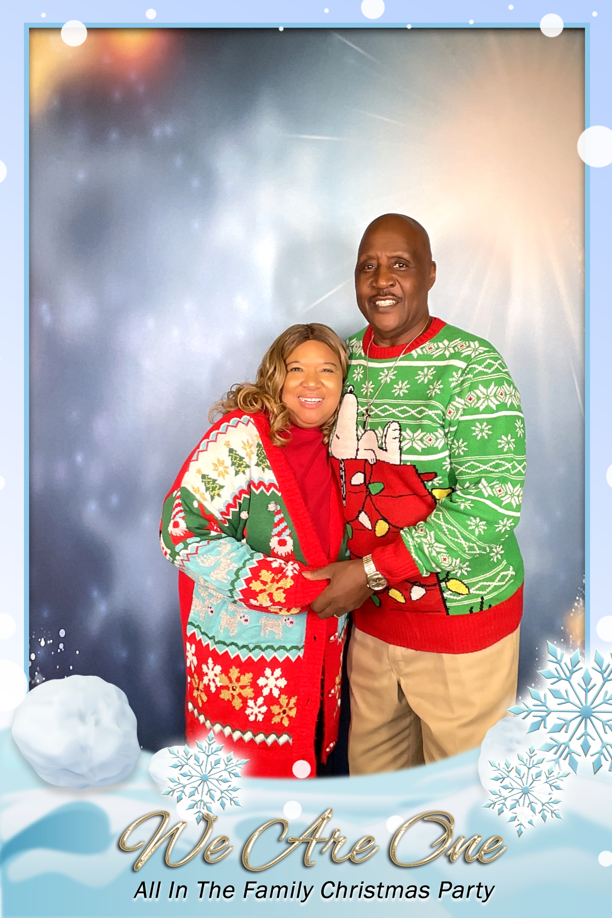 WE ARE ONE:  ALL IN THE FAMILY CHRISTMAS PARTY | View more photos from the event at gallery.rckapturedmemories.com/u/RCKapturedMemories/WE-ARE-ONE-ALL-IN-THE-FAMILY-CHRISTMAS-PARTY