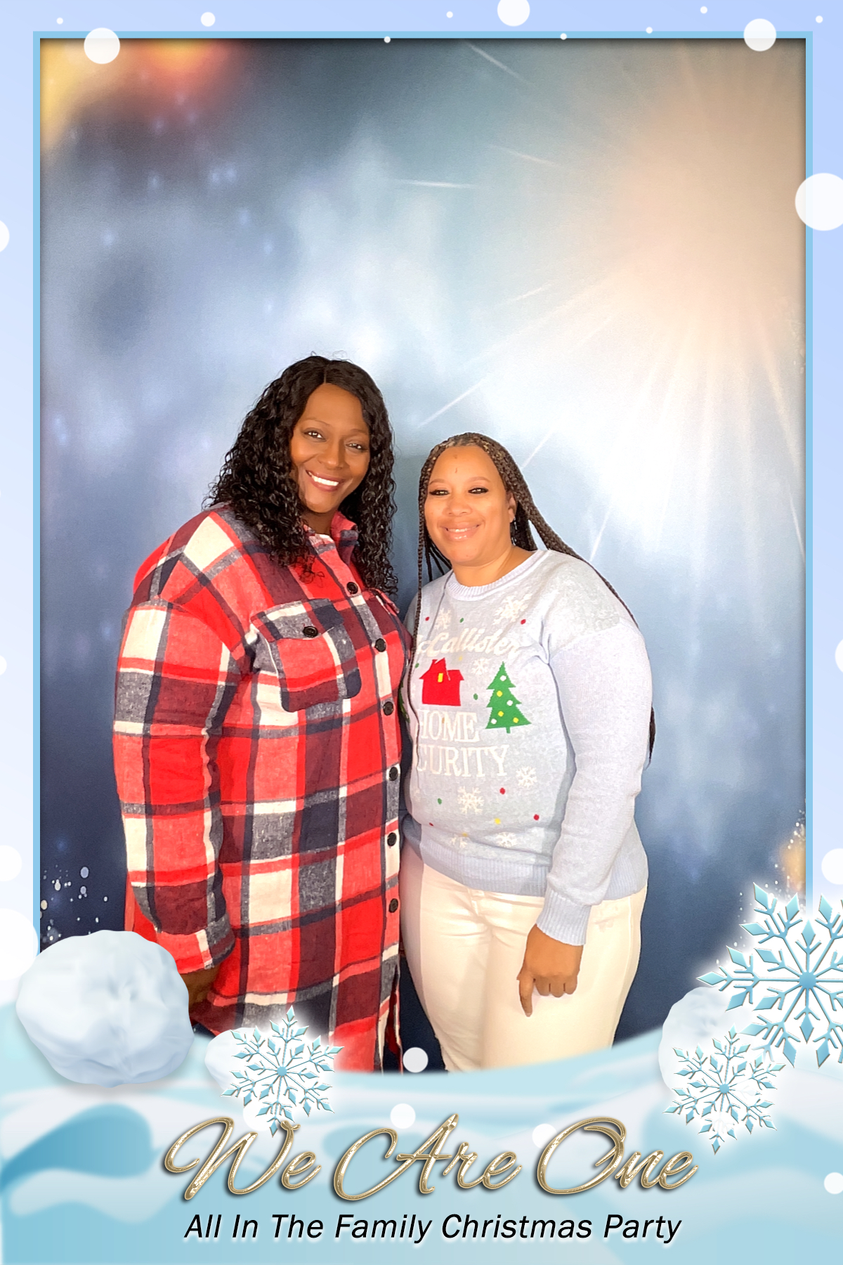 WE ARE ONE:  ALL IN THE FAMILY CHRISTMAS PARTY | View more photos from the event at gallery.rckapturedmemories.com/u/RCKapturedMemories/WE-ARE-ONE-ALL-IN-THE-FAMILY-CHRISTMAS-PARTY