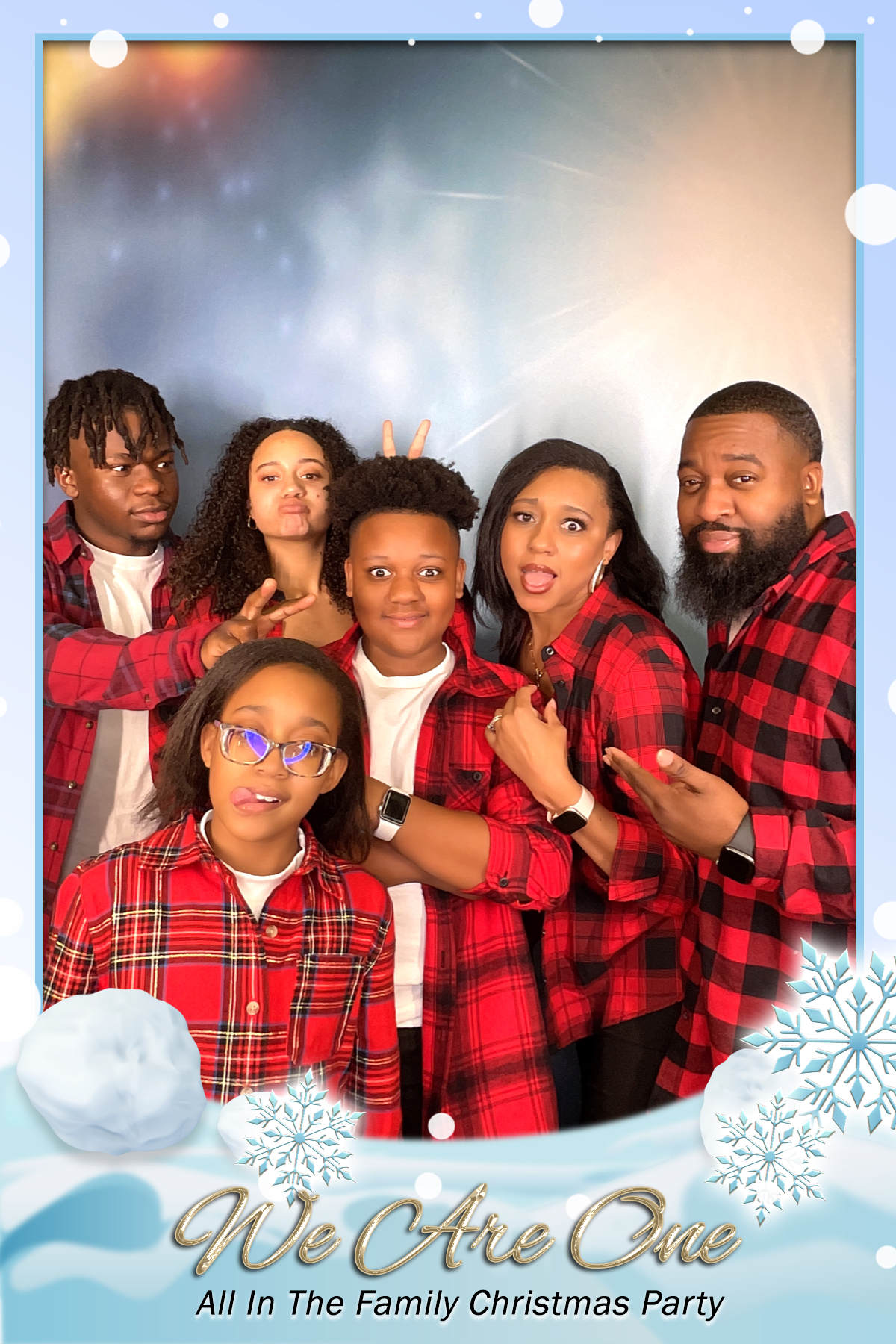 WE ARE ONE:  ALL IN THE FAMILY CHRISTMAS PARTY | View more photos from the event at gallery.rckapturedmemories.com/u/RCKapturedMemories/WE-ARE-ONE-ALL-IN-THE-FAMILY-CHRISTMAS-PARTY