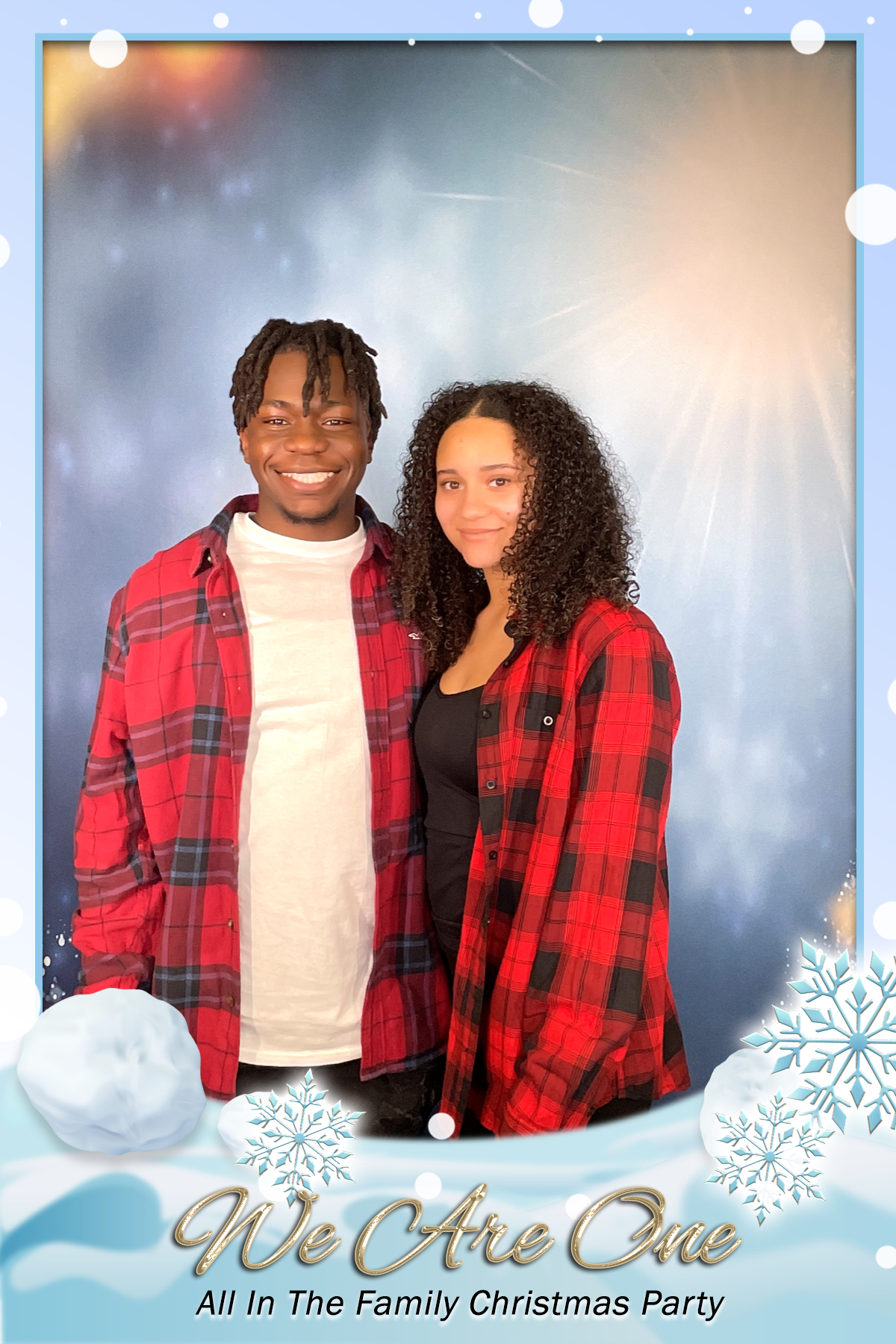 WE ARE ONE:  ALL IN THE FAMILY CHRISTMAS PARTY | View more photos from the event at gallery.rckapturedmemories.com/u/RCKapturedMemories/WE-ARE-ONE-ALL-IN-THE-FAMILY-CHRISTMAS-PARTY