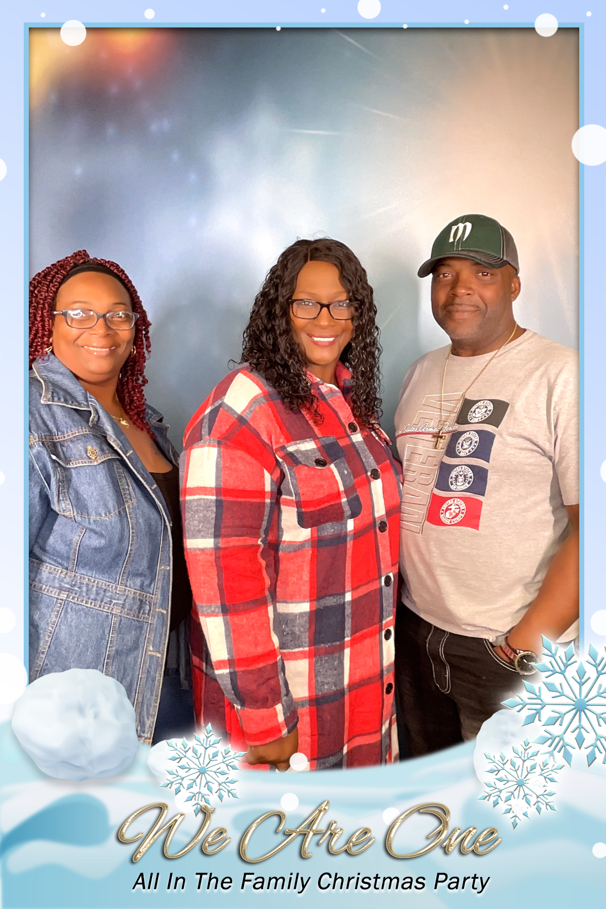 WE ARE ONE:  ALL IN THE FAMILY CHRISTMAS PARTY | View more photos from the event at gallery.rckapturedmemories.com/u/RCKapturedMemories/WE-ARE-ONE-ALL-IN-THE-FAMILY-CHRISTMAS-PARTY