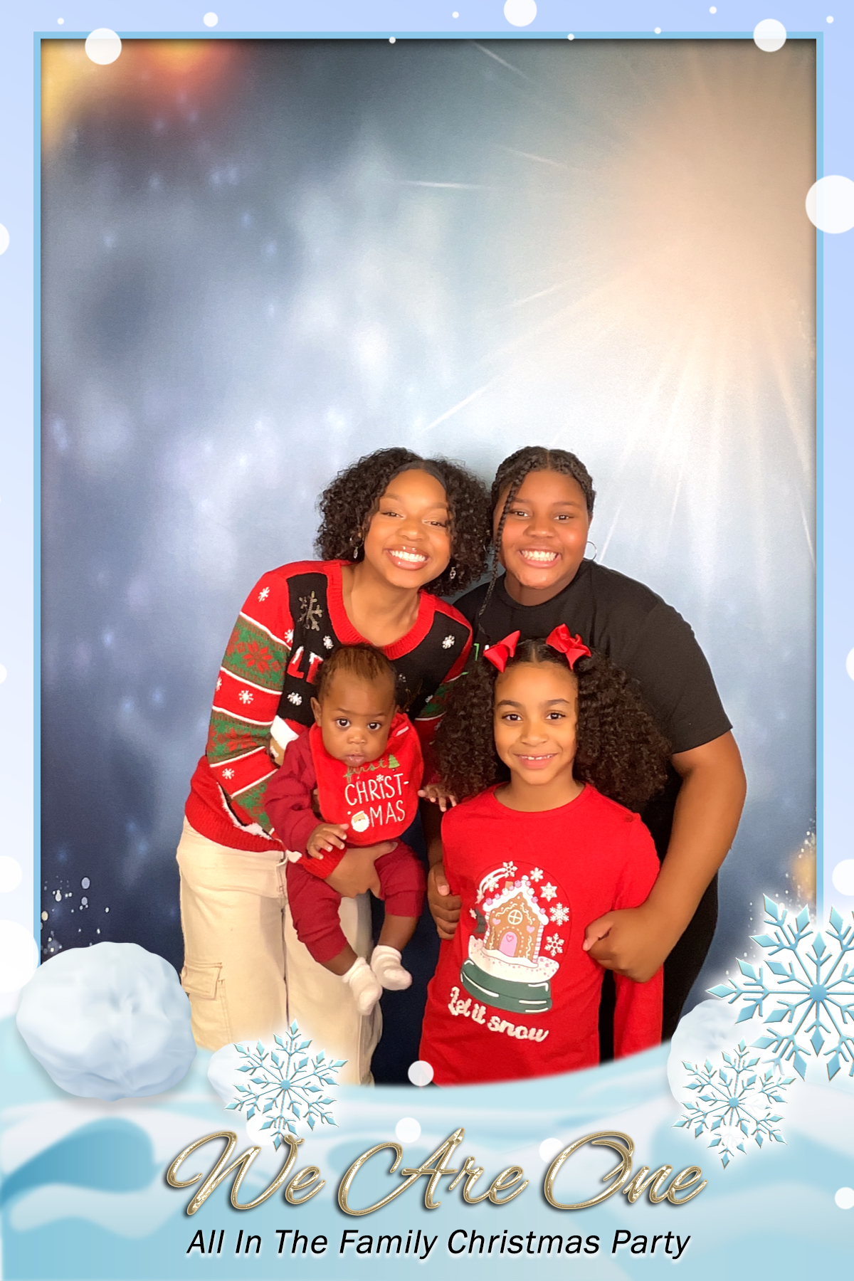 WE ARE ONE:  ALL IN THE FAMILY CHRISTMAS PARTY | View more photos from the event at gallery.rckapturedmemories.com/u/RCKapturedMemories/WE-ARE-ONE-ALL-IN-THE-FAMILY-CHRISTMAS-PARTY