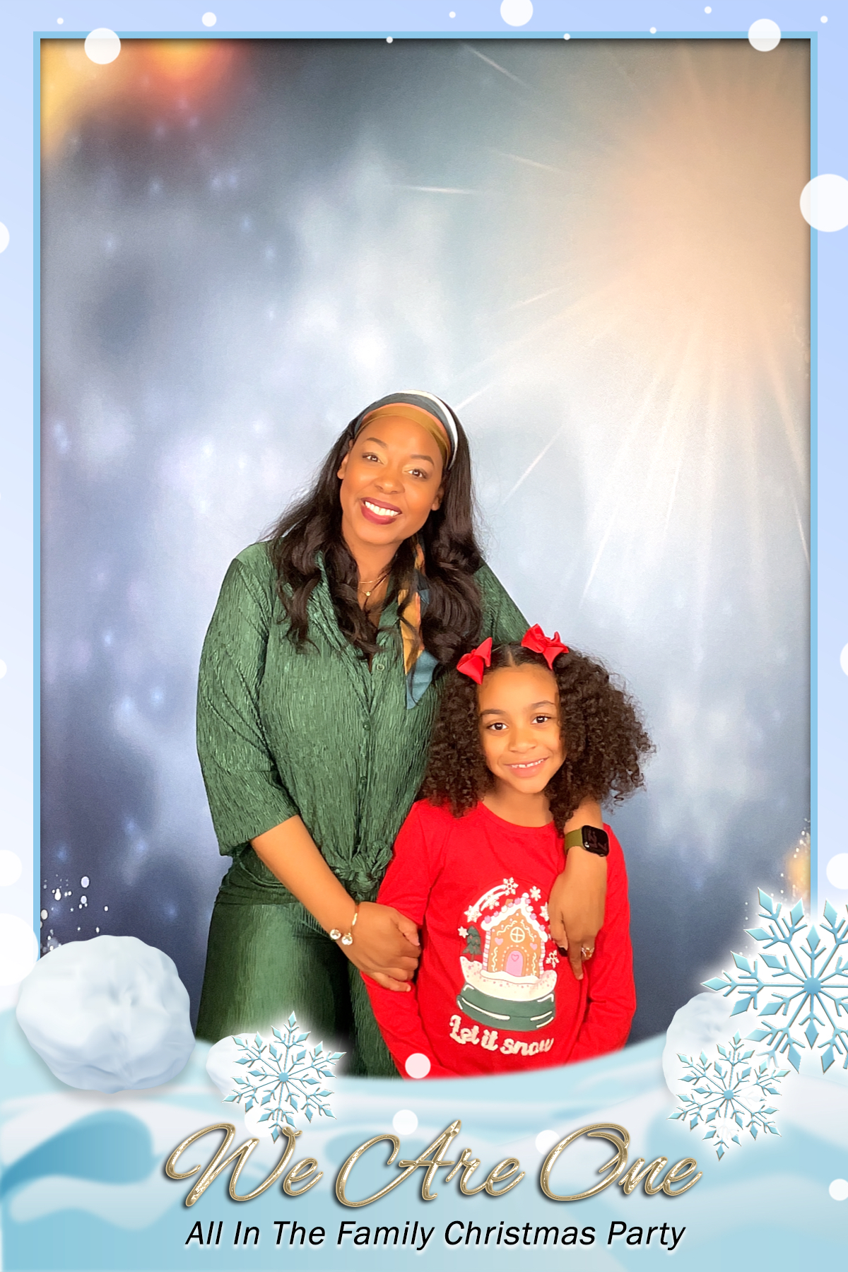 WE ARE ONE:  ALL IN THE FAMILY CHRISTMAS PARTY | View more photos from the event at gallery.rckapturedmemories.com/u/RCKapturedMemories/WE-ARE-ONE-ALL-IN-THE-FAMILY-CHRISTMAS-PARTY