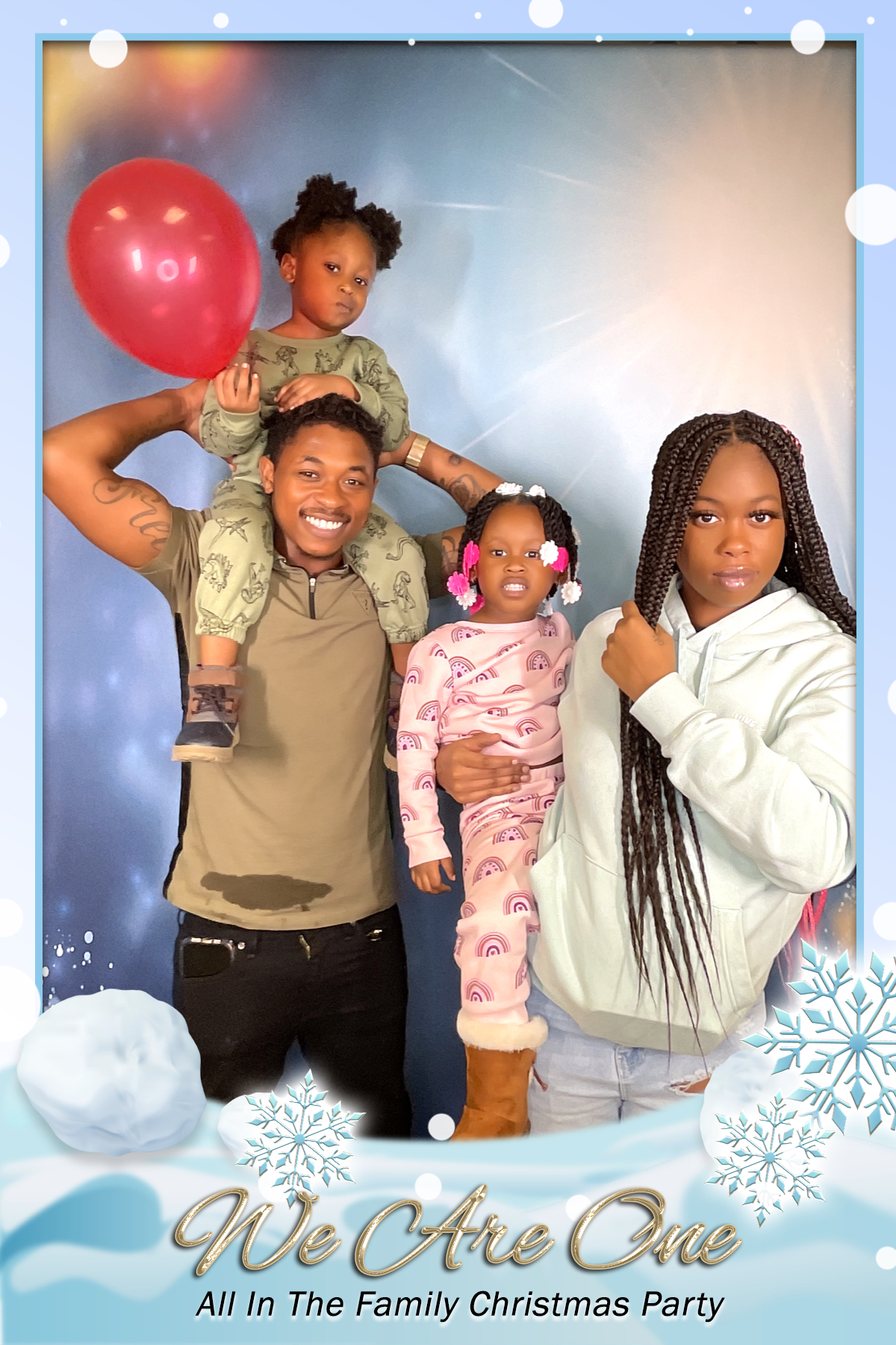 WE ARE ONE:  ALL IN THE FAMILY CHRISTMAS PARTY | View more photos from the event at gallery.rckapturedmemories.com/u/RCKapturedMemories/WE-ARE-ONE-ALL-IN-THE-FAMILY-CHRISTMAS-PARTY