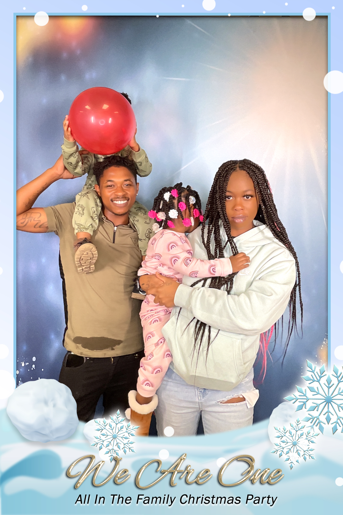 WE ARE ONE:  ALL IN THE FAMILY CHRISTMAS PARTY | View more photos from the event at gallery.rckapturedmemories.com/u/RCKapturedMemories/WE-ARE-ONE-ALL-IN-THE-FAMILY-CHRISTMAS-PARTY