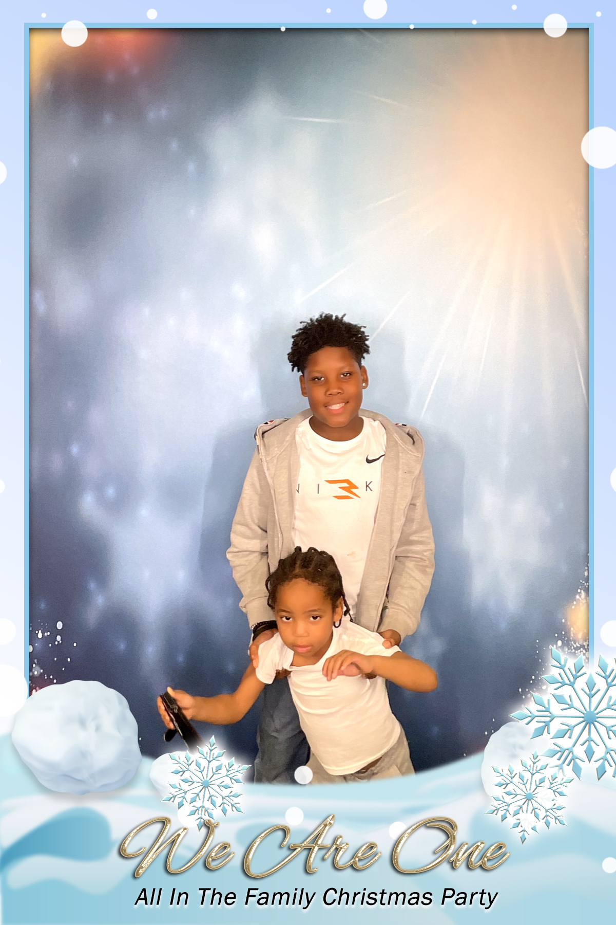 WE ARE ONE:  ALL IN THE FAMILY CHRISTMAS PARTY | View more photos from the event at gallery.rckapturedmemories.com/u/RCKapturedMemories/WE-ARE-ONE-ALL-IN-THE-FAMILY-CHRISTMAS-PARTY