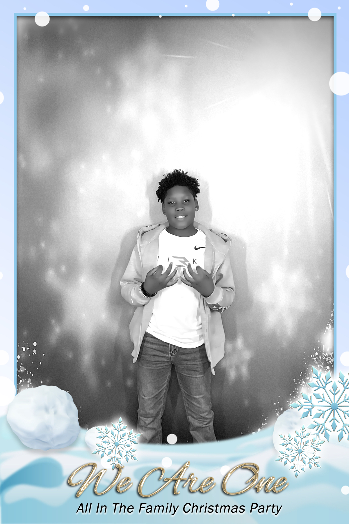 WE ARE ONE:  ALL IN THE FAMILY CHRISTMAS PARTY | View more photos from the event at gallery.rckapturedmemories.com/u/RCKapturedMemories/WE-ARE-ONE-ALL-IN-THE-FAMILY-CHRISTMAS-PARTY