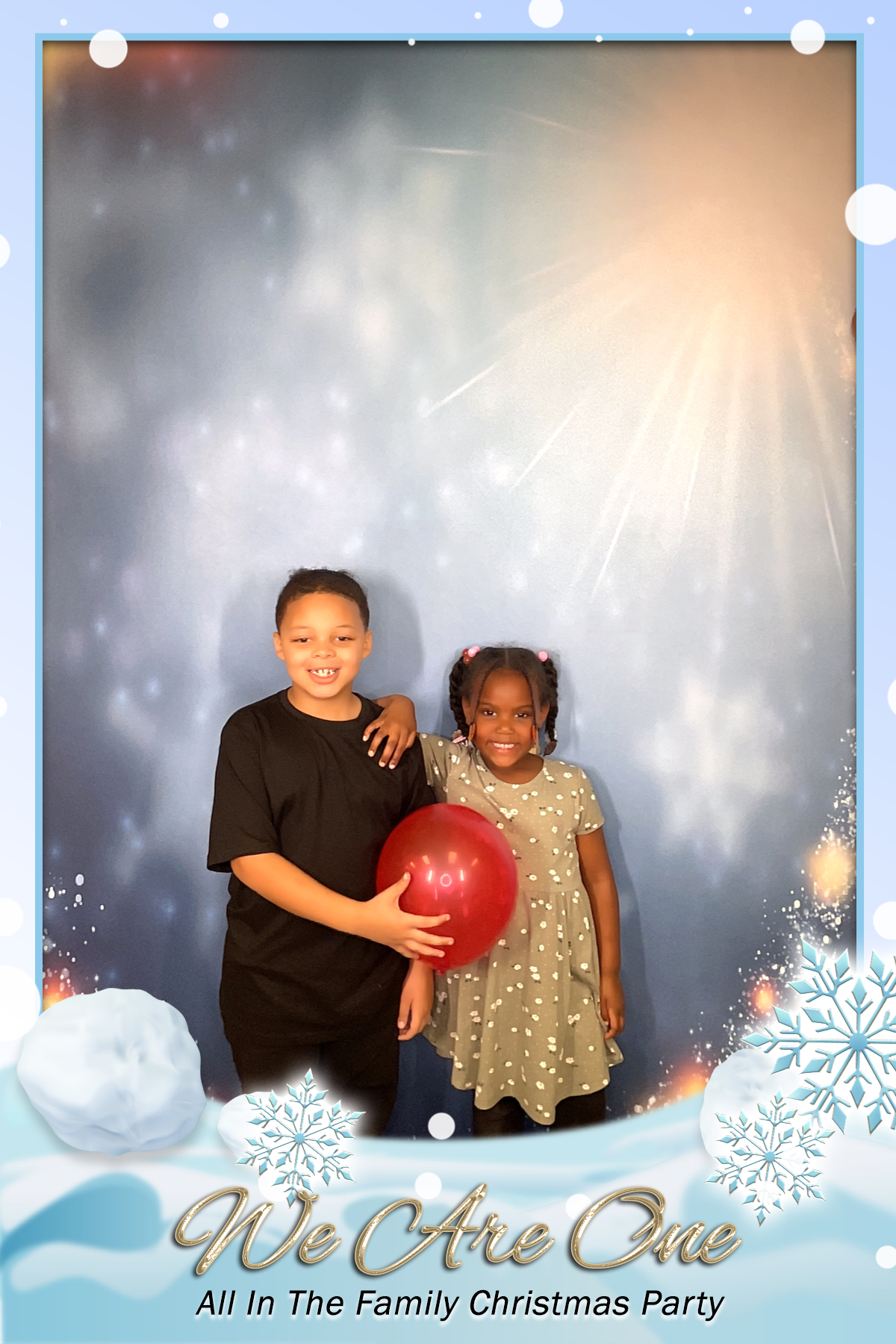 WE ARE ONE:  ALL IN THE FAMILY CHRISTMAS PARTY | View more photos from the event at gallery.rckapturedmemories.com/u/RCKapturedMemories/WE-ARE-ONE-ALL-IN-THE-FAMILY-CHRISTMAS-PARTY