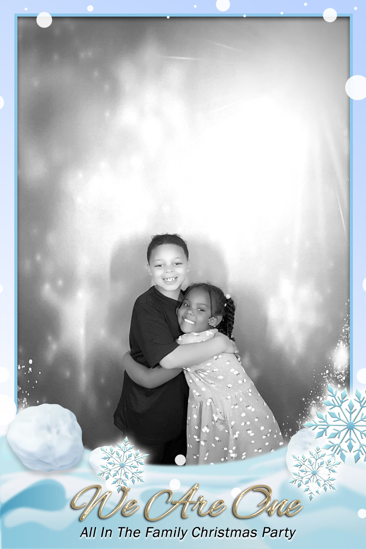 WE ARE ONE:  ALL IN THE FAMILY CHRISTMAS PARTY | View more photos from the event at gallery.rckapturedmemories.com/u/RCKapturedMemories/WE-ARE-ONE-ALL-IN-THE-FAMILY-CHRISTMAS-PARTY