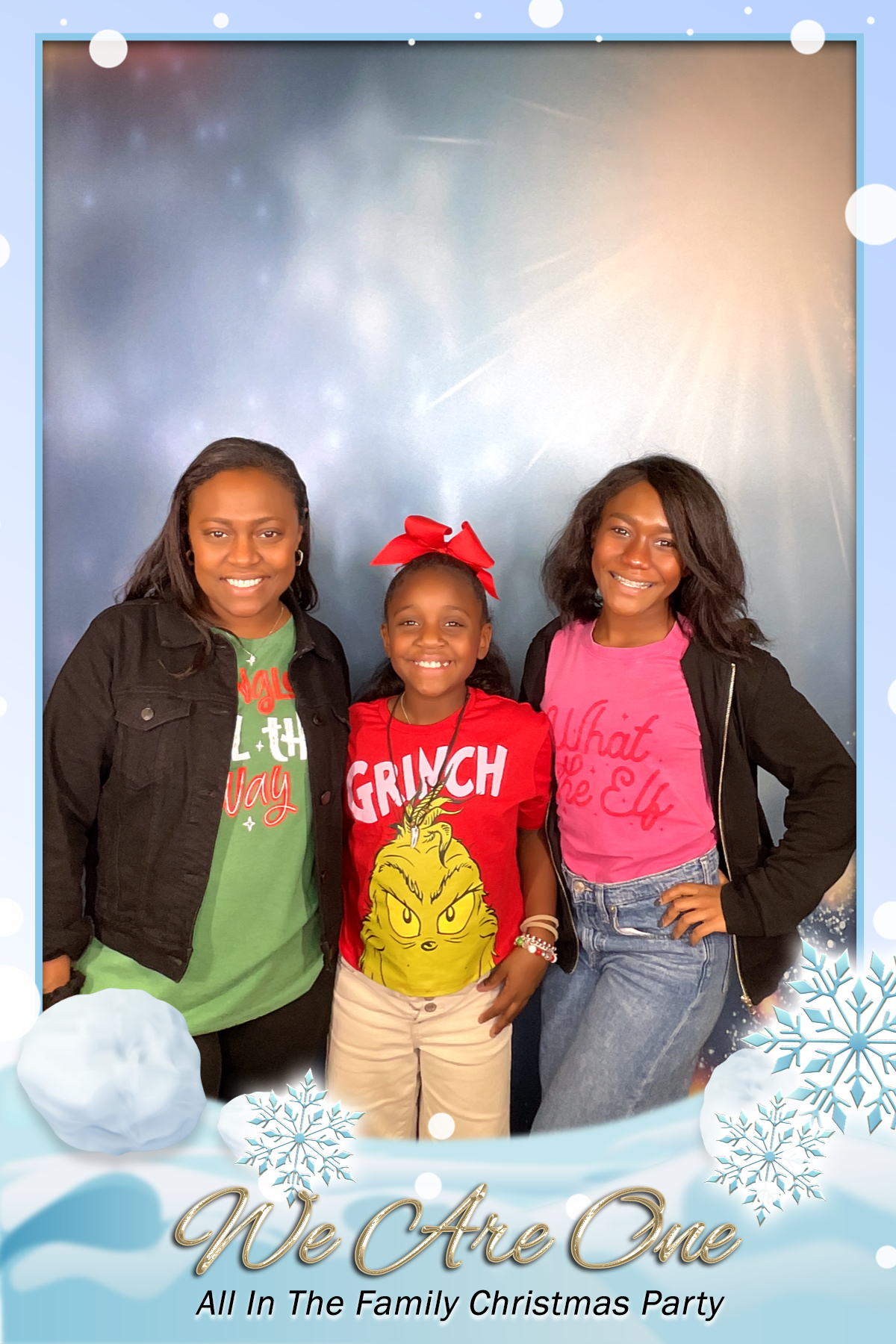 WE ARE ONE:  ALL IN THE FAMILY CHRISTMAS PARTY | View more photos from the event at gallery.rckapturedmemories.com/u/RCKapturedMemories/WE-ARE-ONE-ALL-IN-THE-FAMILY-CHRISTMAS-PARTY