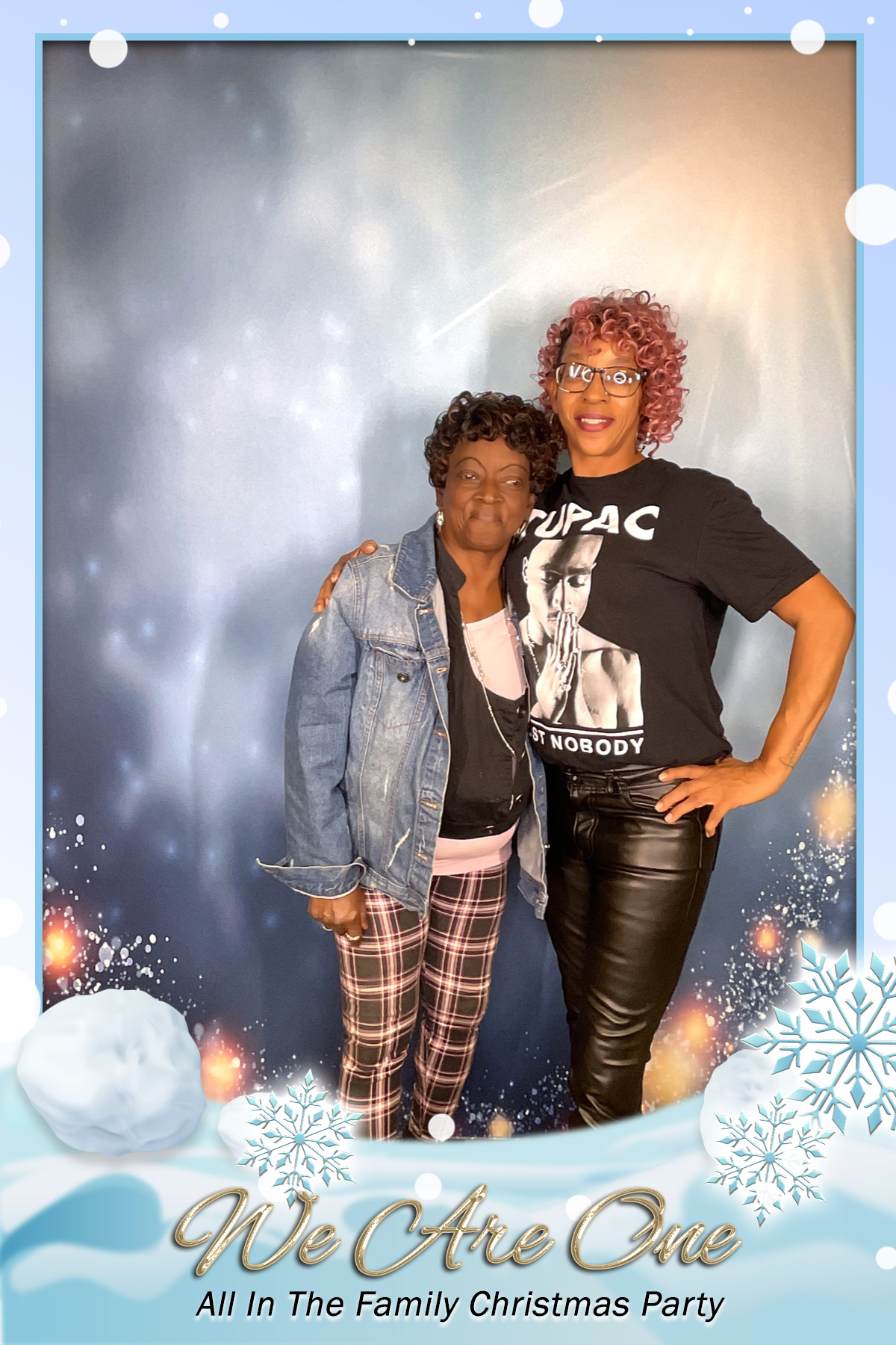 WE ARE ONE:  ALL IN THE FAMILY CHRISTMAS PARTY | View more photos from the event at gallery.rckapturedmemories.com/u/RCKapturedMemories/WE-ARE-ONE-ALL-IN-THE-FAMILY-CHRISTMAS-PARTY