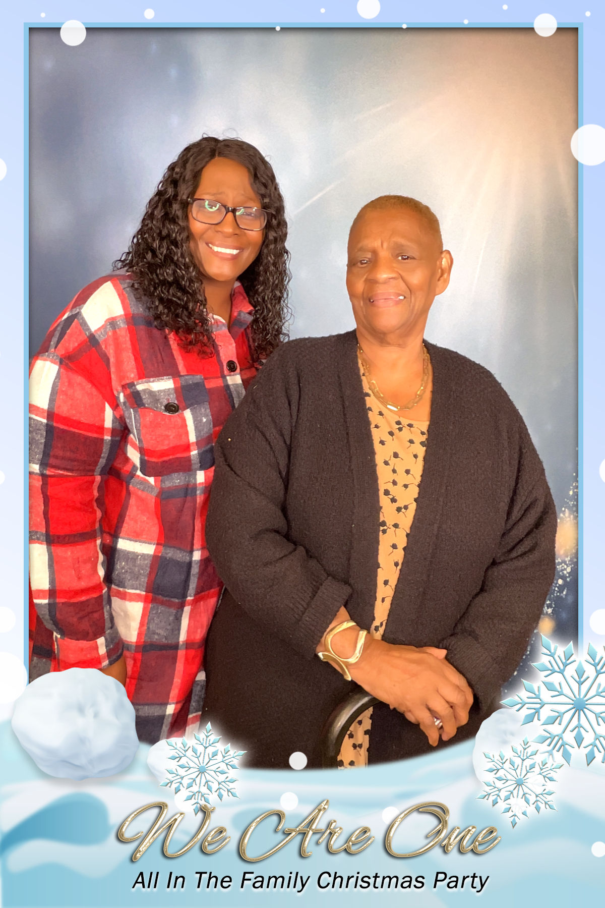WE ARE ONE:  ALL IN THE FAMILY CHRISTMAS PARTY | View more photos from the event at gallery.rckapturedmemories.com/u/RCKapturedMemories/WE-ARE-ONE-ALL-IN-THE-FAMILY-CHRISTMAS-PARTY