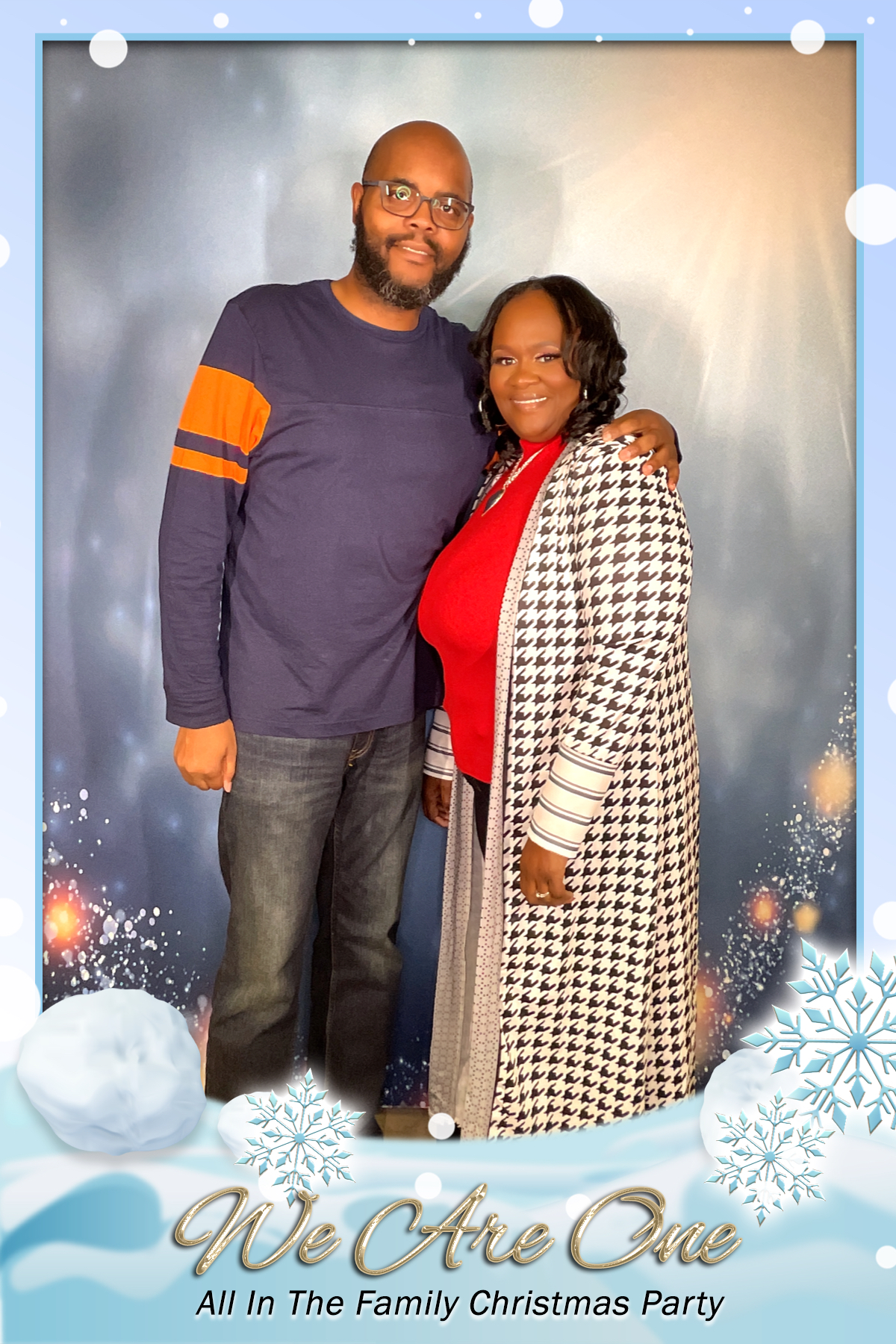 WE ARE ONE:  ALL IN THE FAMILY CHRISTMAS PARTY | View more photos from the event at gallery.rckapturedmemories.com/u/RCKapturedMemories/WE-ARE-ONE-ALL-IN-THE-FAMILY-CHRISTMAS-PARTY