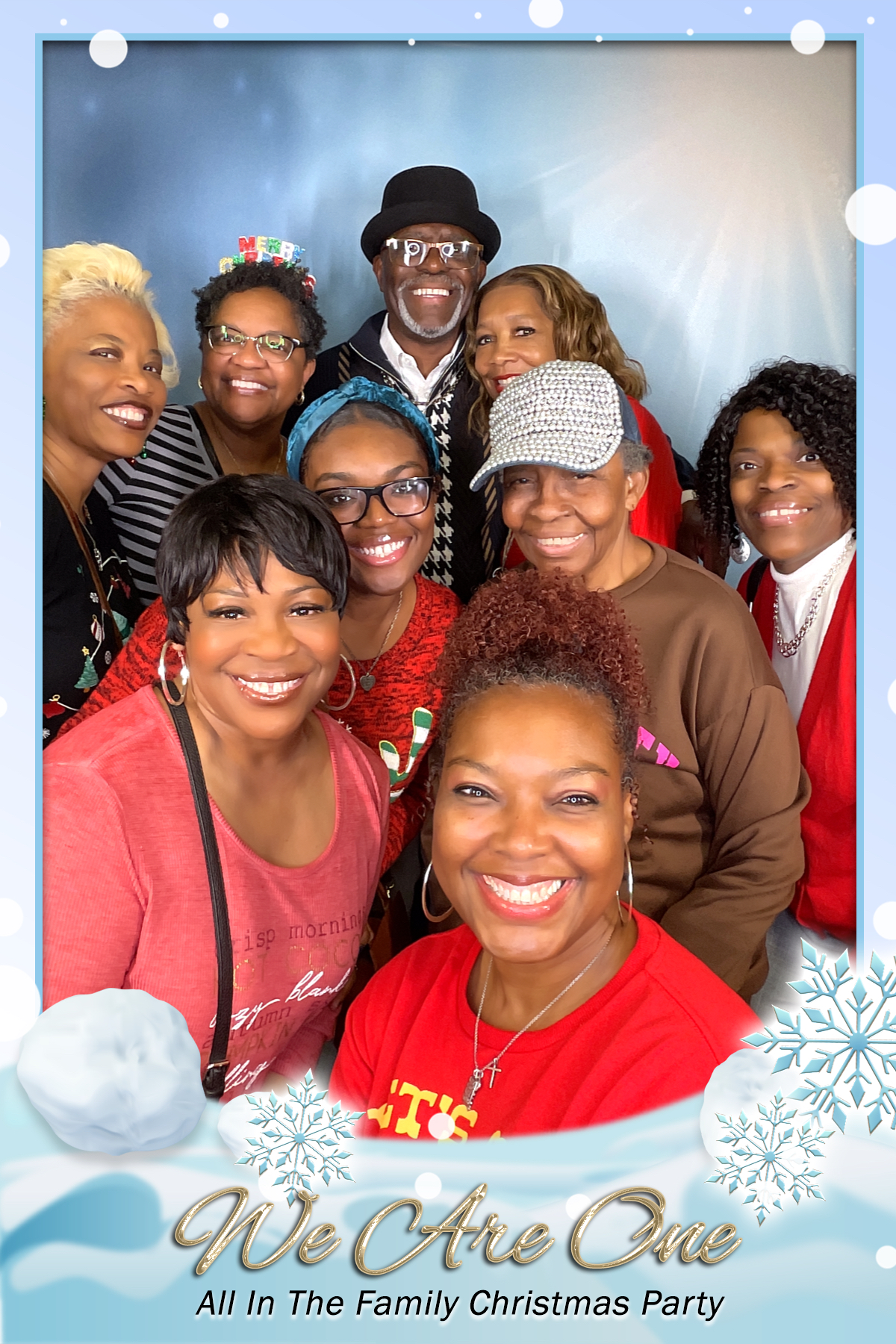 WE ARE ONE:  ALL IN THE FAMILY CHRISTMAS PARTY | View more photos from the event at gallery.rckapturedmemories.com/u/RCKapturedMemories/WE-ARE-ONE-ALL-IN-THE-FAMILY-CHRISTMAS-PARTY