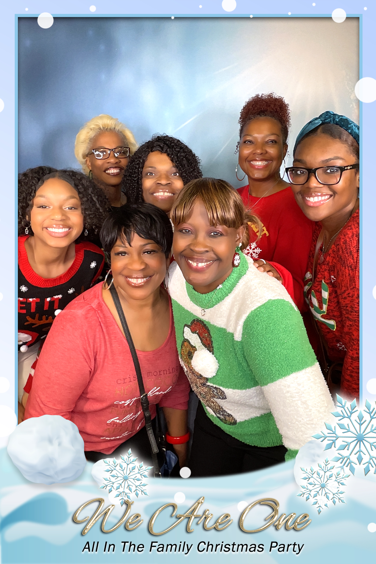 WE ARE ONE:  ALL IN THE FAMILY CHRISTMAS PARTY | View more photos from the event at gallery.rckapturedmemories.com/u/RCKapturedMemories/WE-ARE-ONE-ALL-IN-THE-FAMILY-CHRISTMAS-PARTY