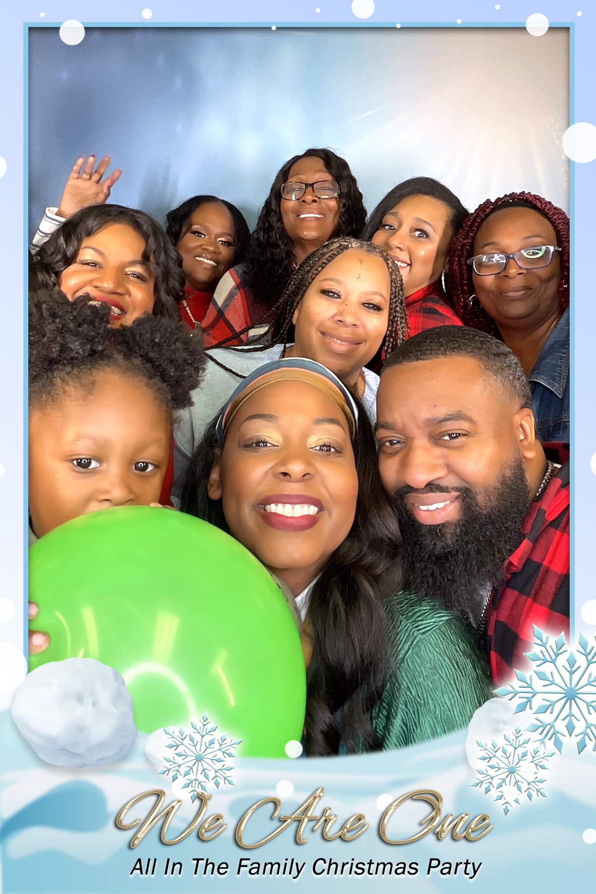 WE ARE ONE:  ALL IN THE FAMILY CHRISTMAS PARTY | View more photos from the event at gallery.rckapturedmemories.com/u/RCKapturedMemories/WE-ARE-ONE-ALL-IN-THE-FAMILY-CHRISTMAS-PARTY