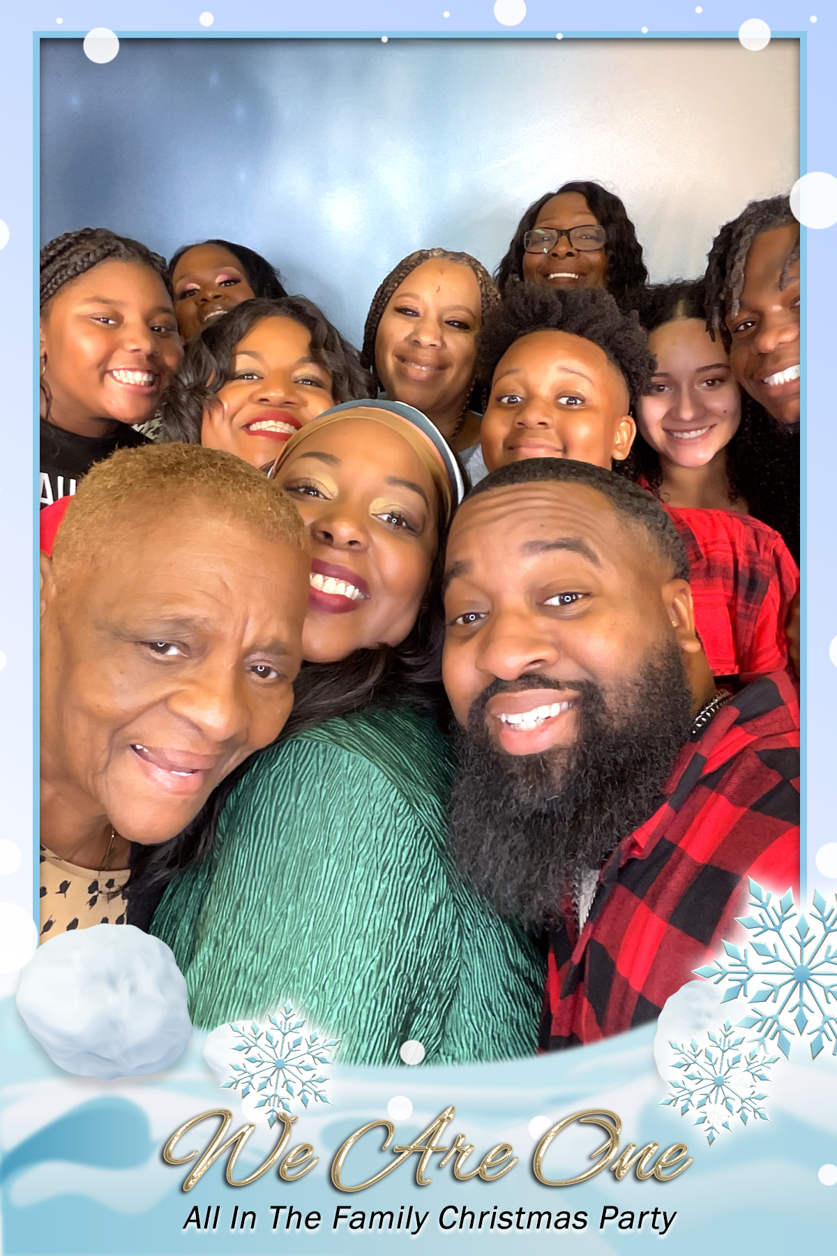 WE ARE ONE:  ALL IN THE FAMILY CHRISTMAS PARTY | View more photos from the event at gallery.rckapturedmemories.com/u/RCKapturedMemories/WE-ARE-ONE-ALL-IN-THE-FAMILY-CHRISTMAS-PARTY