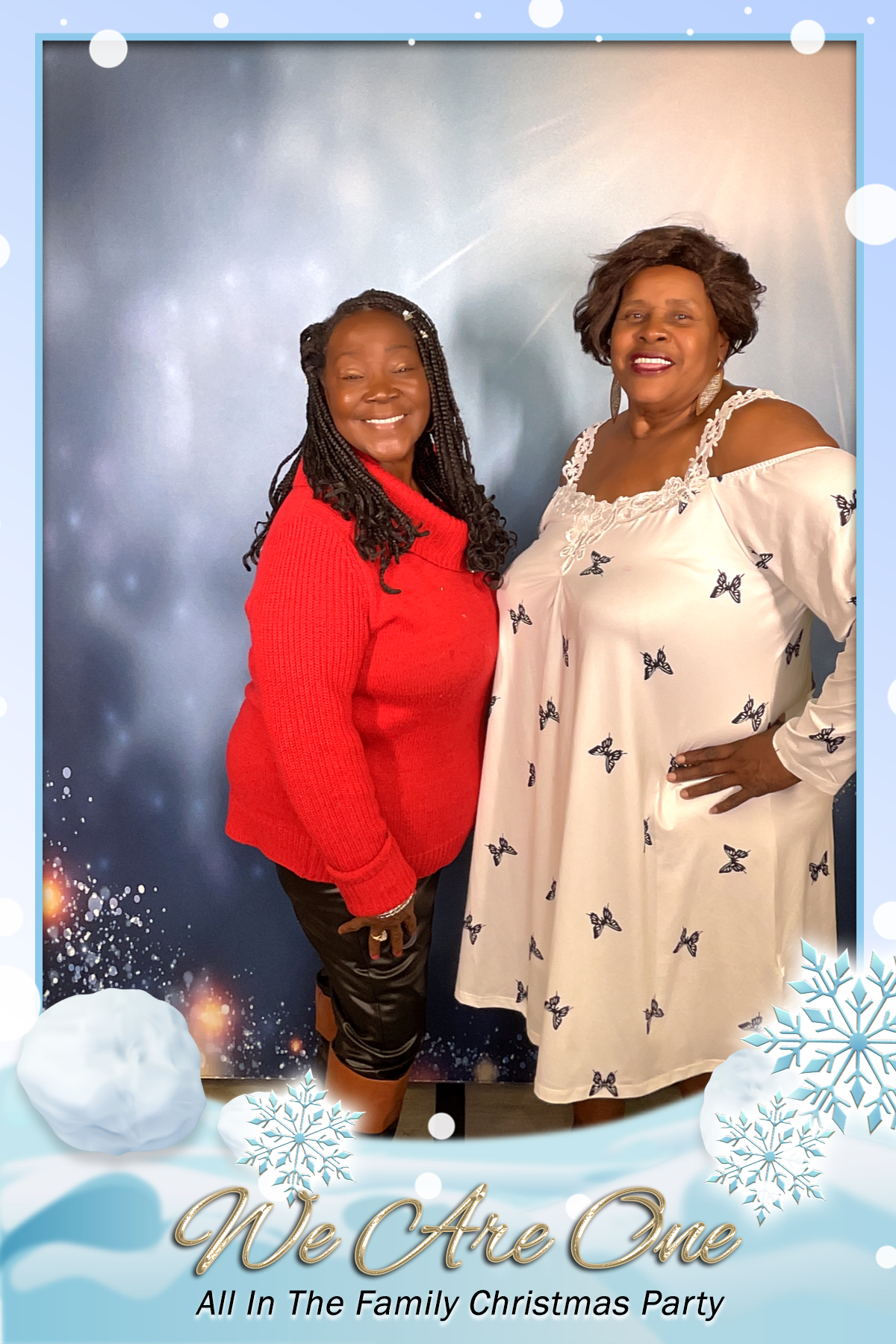 WE ARE ONE:  ALL IN THE FAMILY CHRISTMAS PARTY | View more photos from the event at gallery.rckapturedmemories.com/u/RCKapturedMemories/WE-ARE-ONE-ALL-IN-THE-FAMILY-CHRISTMAS-PARTY