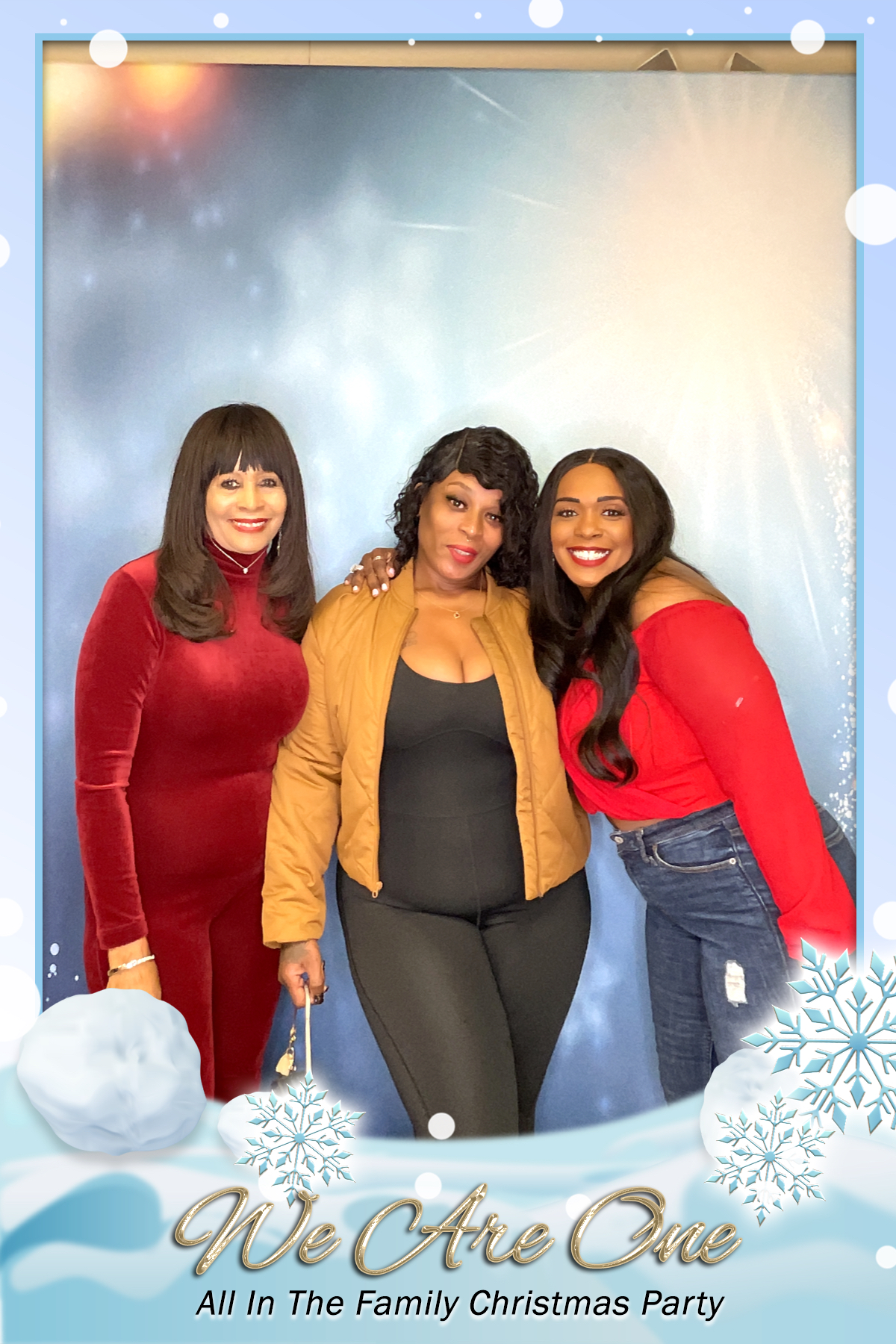 WE ARE ONE:  ALL IN THE FAMILY CHRISTMAS PARTY | View more photos from the event at gallery.rckapturedmemories.com/u/RCKapturedMemories/WE-ARE-ONE-ALL-IN-THE-FAMILY-CHRISTMAS-PARTY