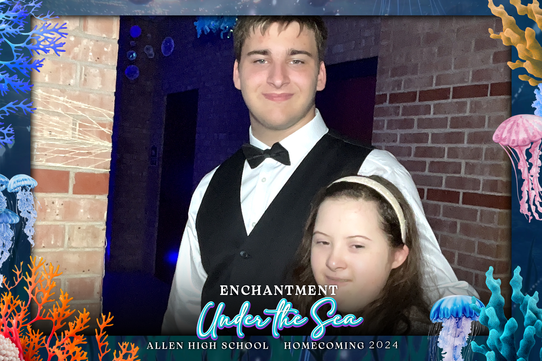 ALLEN HOCO:  Enchantment Under the Sea | View more photos from the event at gallery.rckapturedmemories.com/u/RCKapturedMemories/ALLEN-HOCO-Enchantment-Under-the-Sea