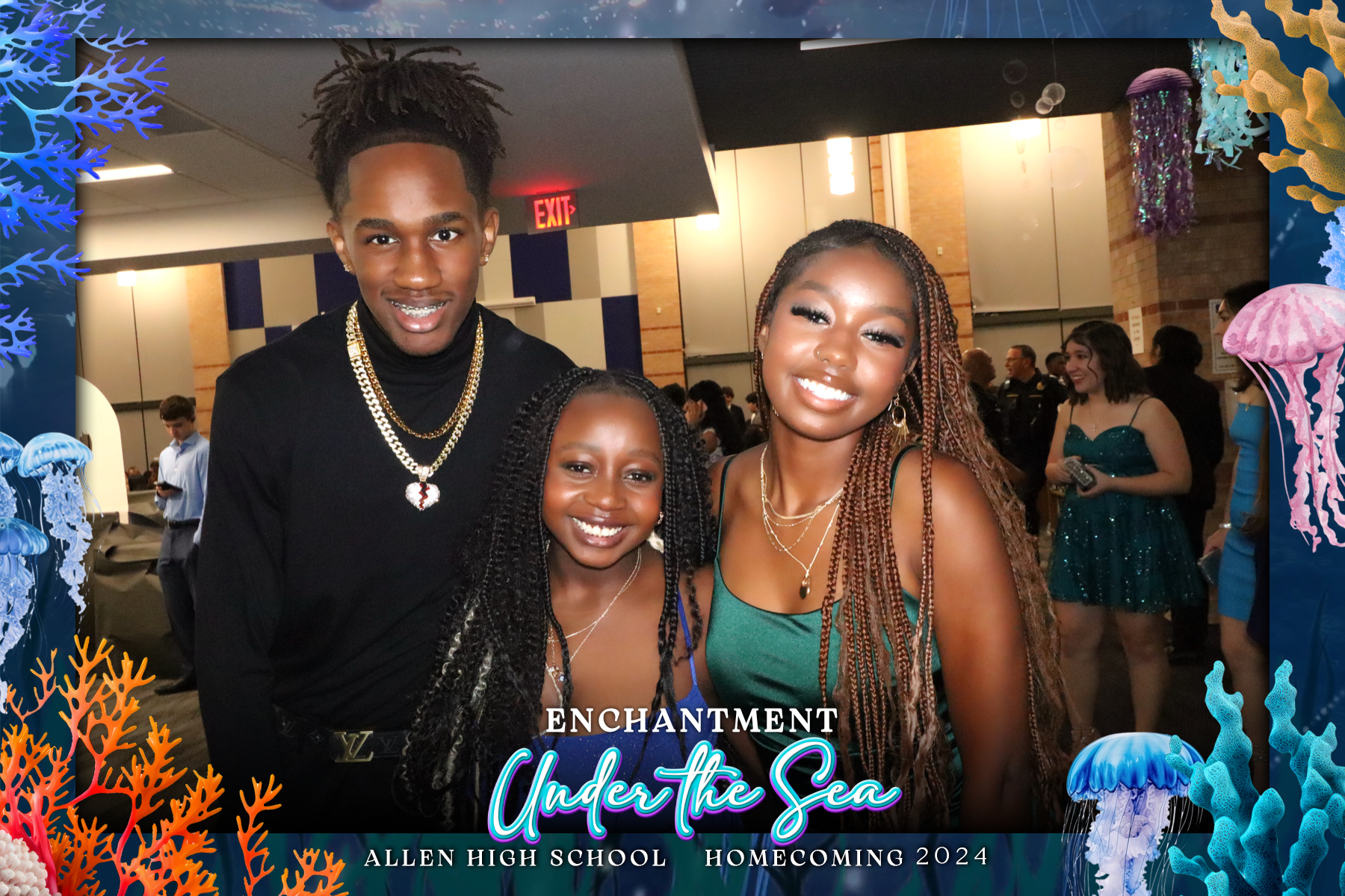 ALLEN HOCO:  Enchantment Under the Sea | View more photos from the event at gallery.rckapturedmemories.com/u/RCKapturedMemories/ALLEN-HOCO-Enchantment-Under-the-Sea