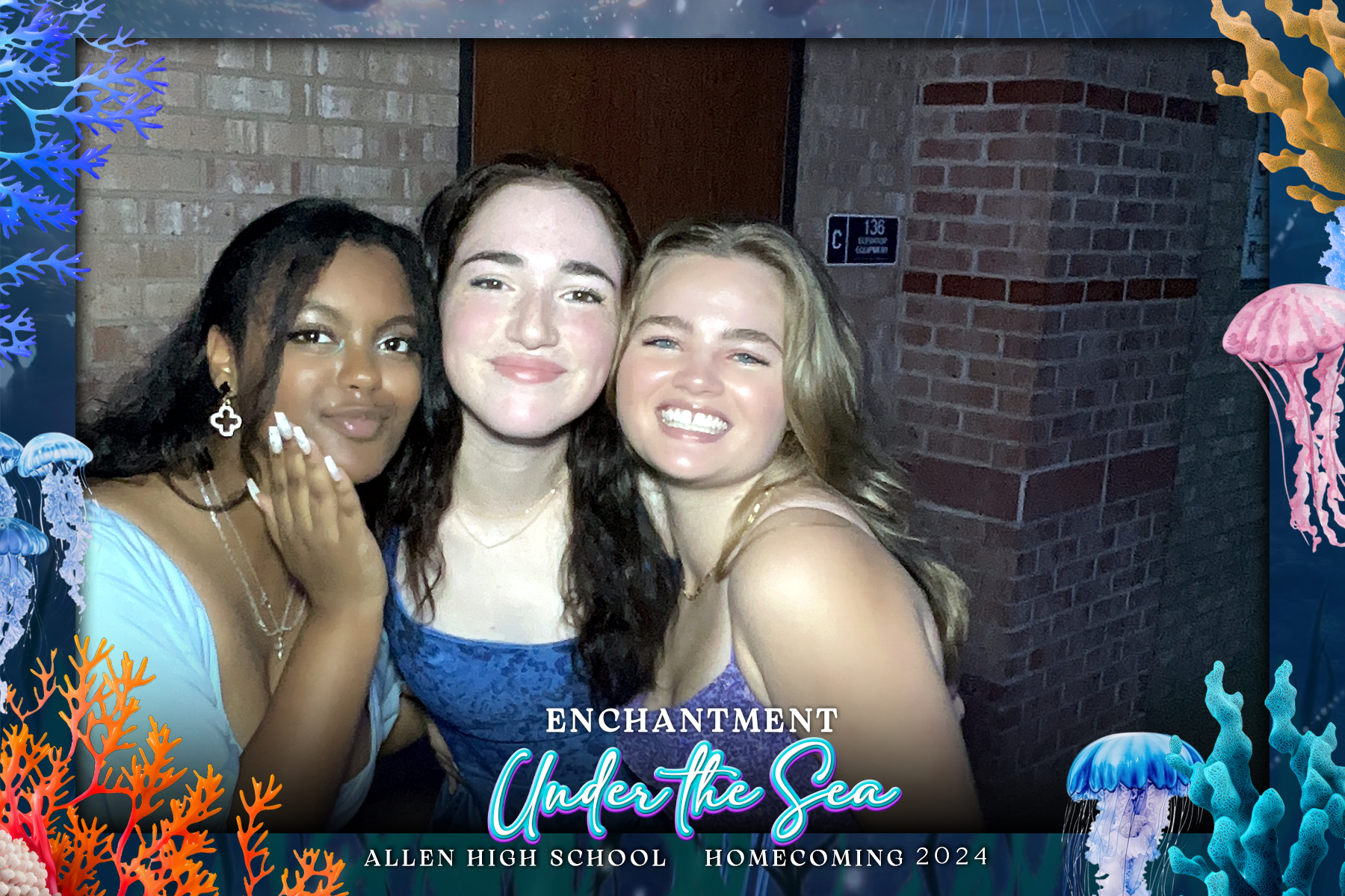 ALLEN HOCO:  Enchantment Under the Sea | View more photos from the event at gallery.rckapturedmemories.com/u/RCKapturedMemories/ALLEN-HOCO-Enchantment-Under-the-Sea