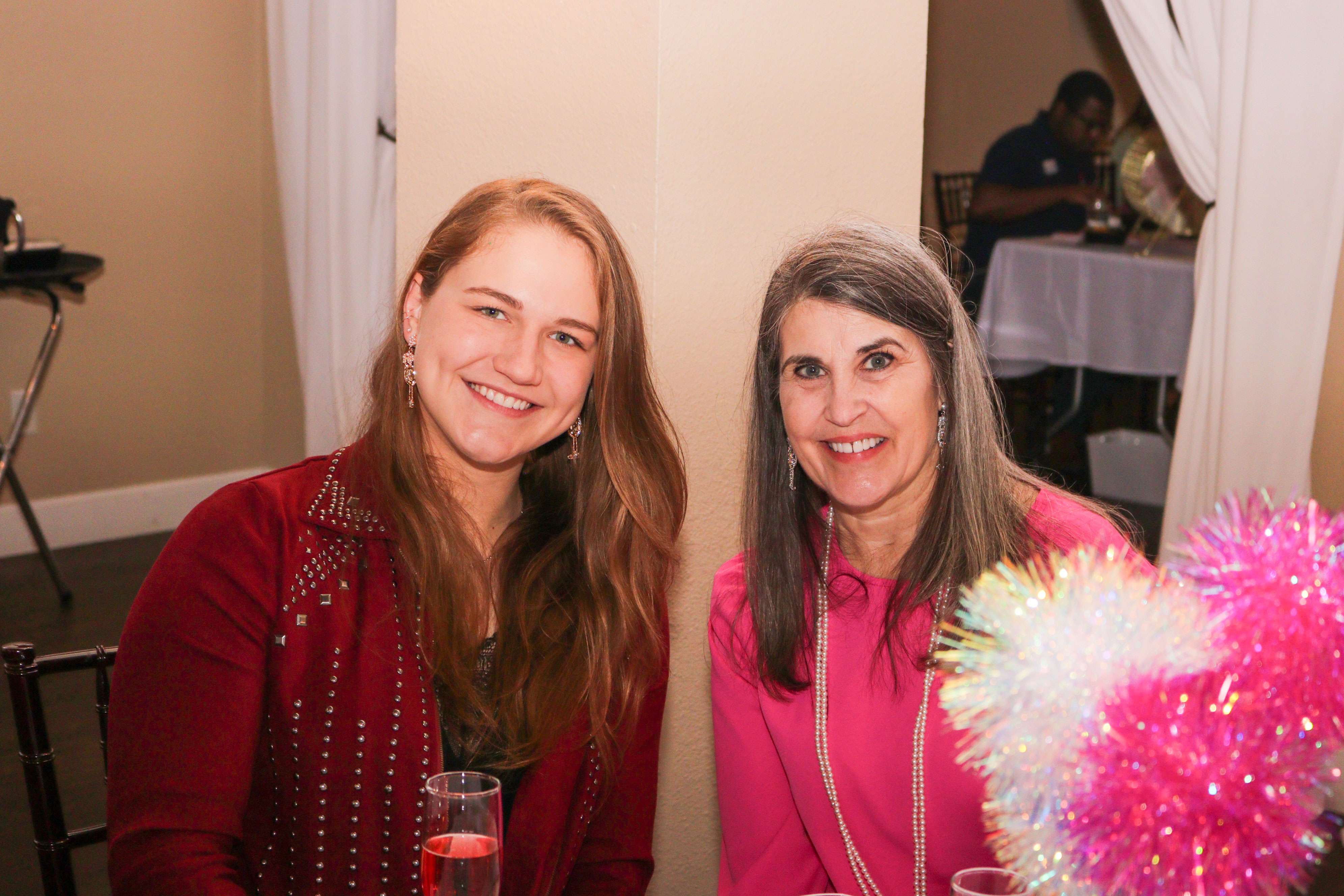 Bunco & Bubbles | View more photos from the event at gallery.rckapturedmemories.com/u/RCKapturedMemories/Bunco-Bubbles