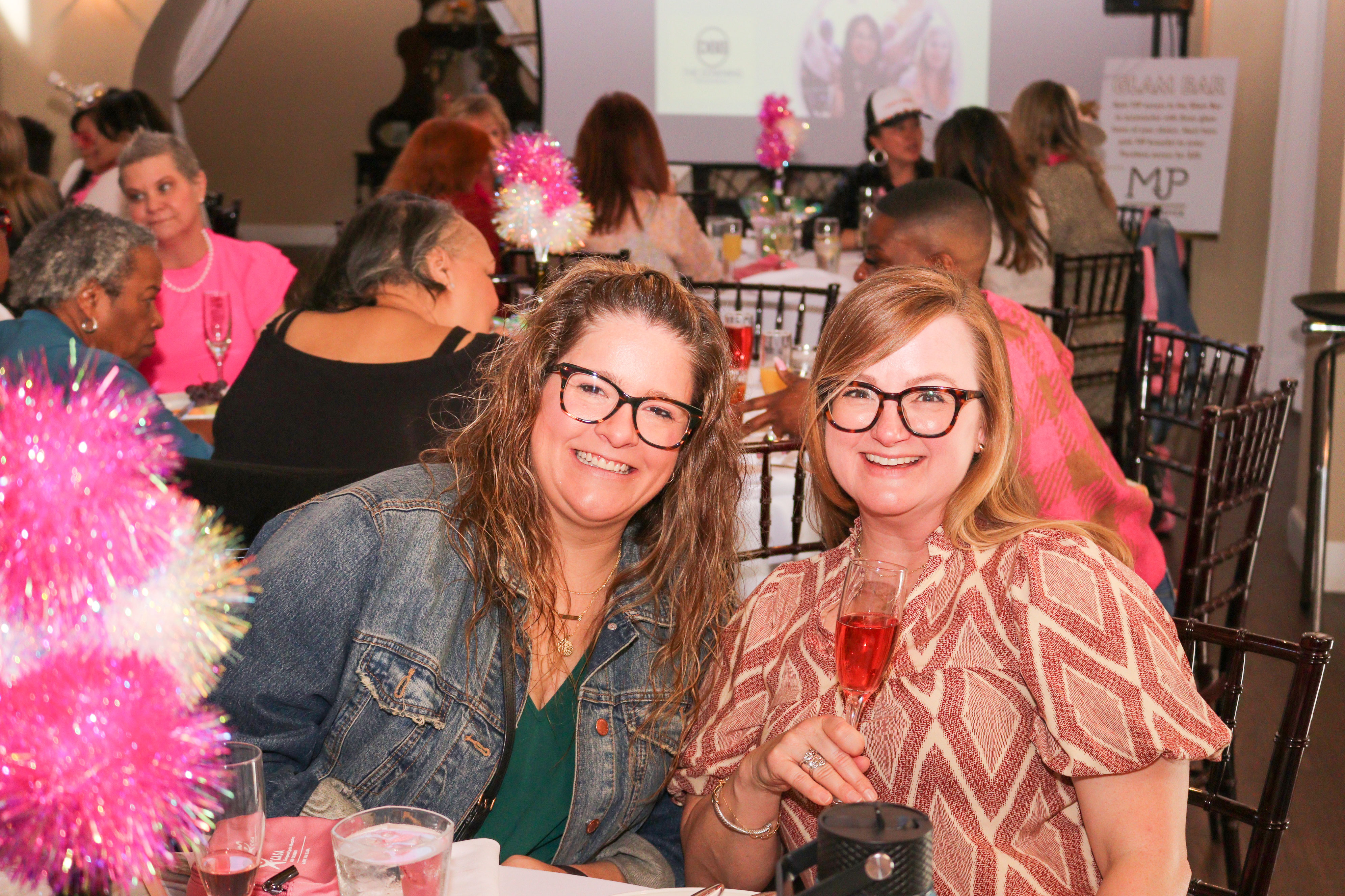 Bunco & Bubbles | View more photos from the event at gallery.rckapturedmemories.com/u/RCKapturedMemories/Bunco-Bubbles