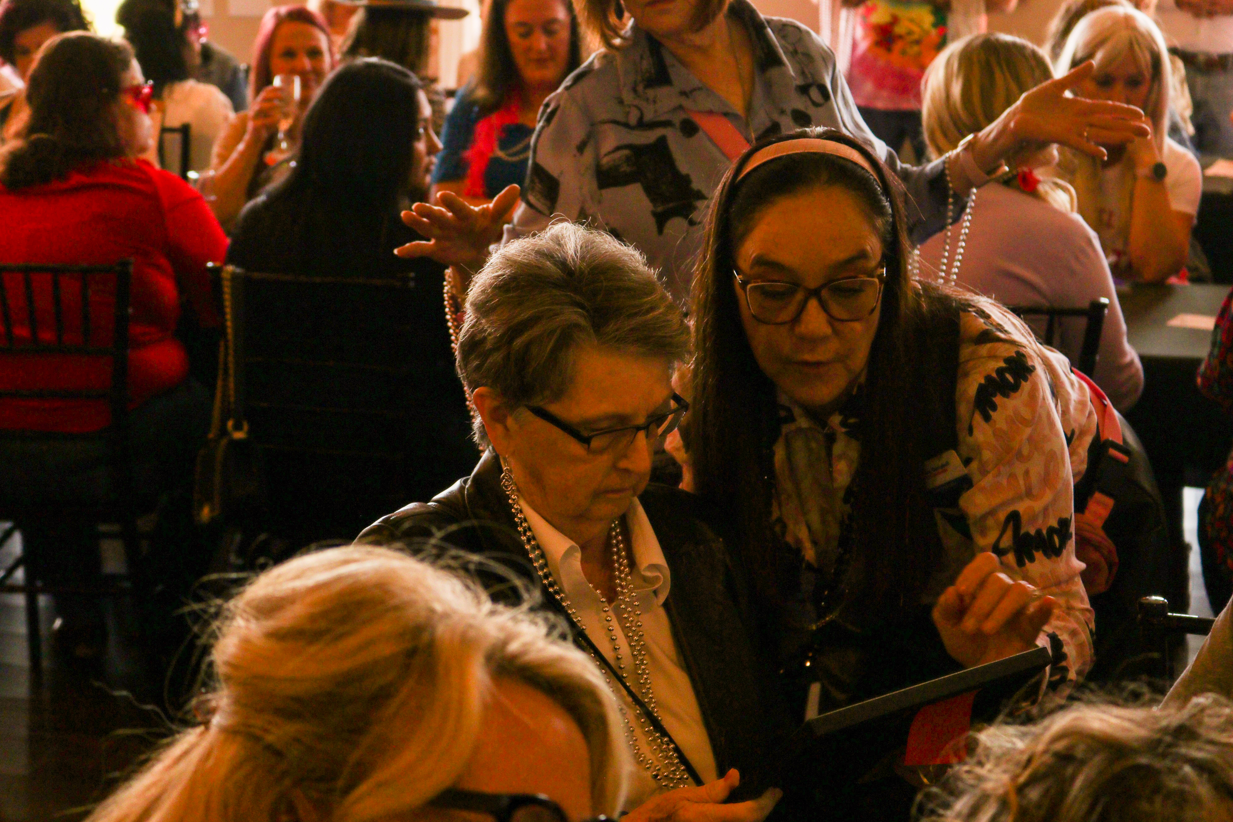 Bunco & Bubbles | View more photos from the event at gallery.rckapturedmemories.com/u/RCKapturedMemories/Bunco-Bubbles