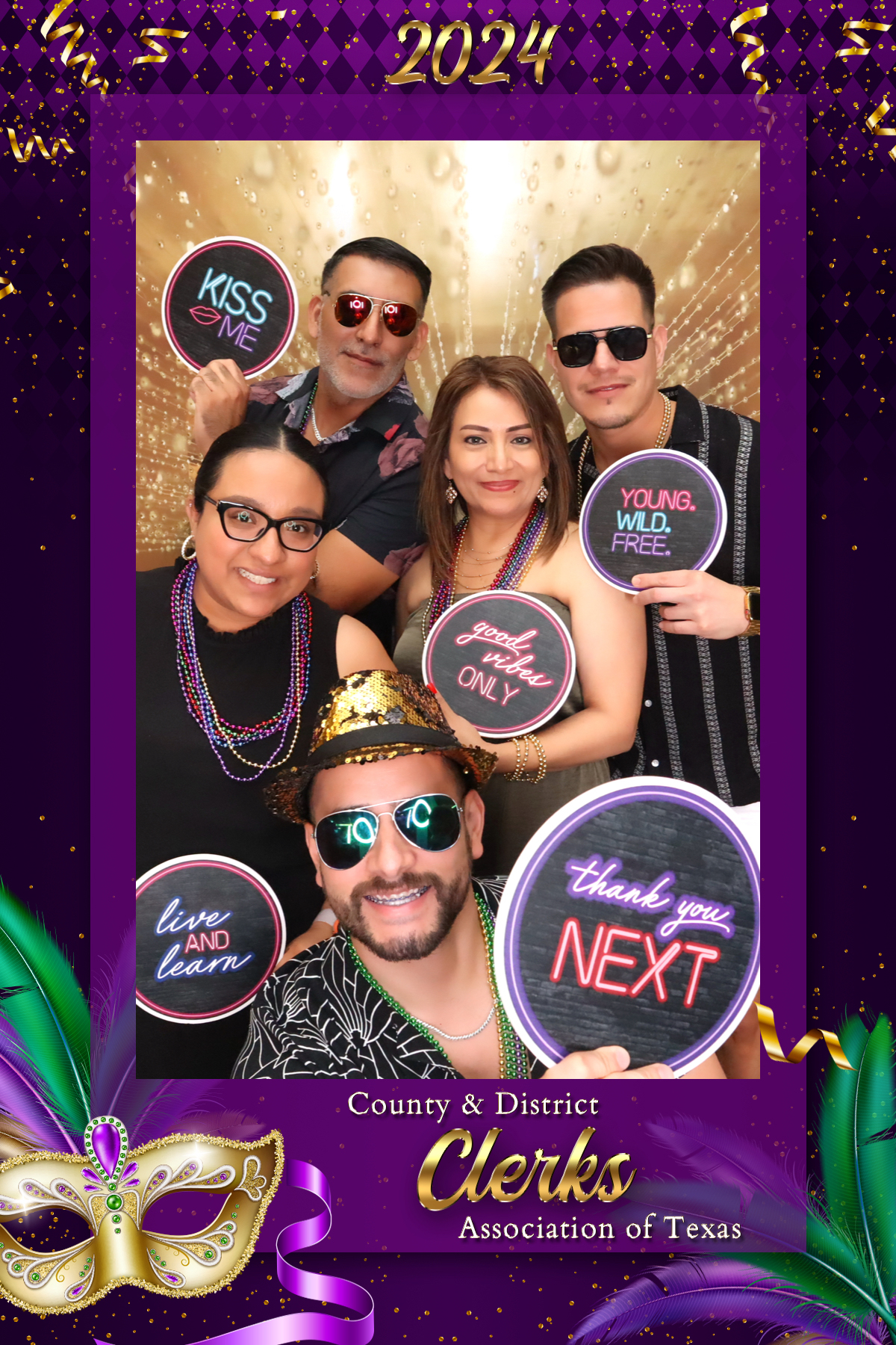 COUNTY & DISTRICT CLERKS MARDI GRAS BANQUET | View more photos from the event at gallery.rckapturedmemories.com/u/RCKapturedMemories/COUNTY-DISTRICT-CLERKS-MARDI-GRAS-BANQUET
