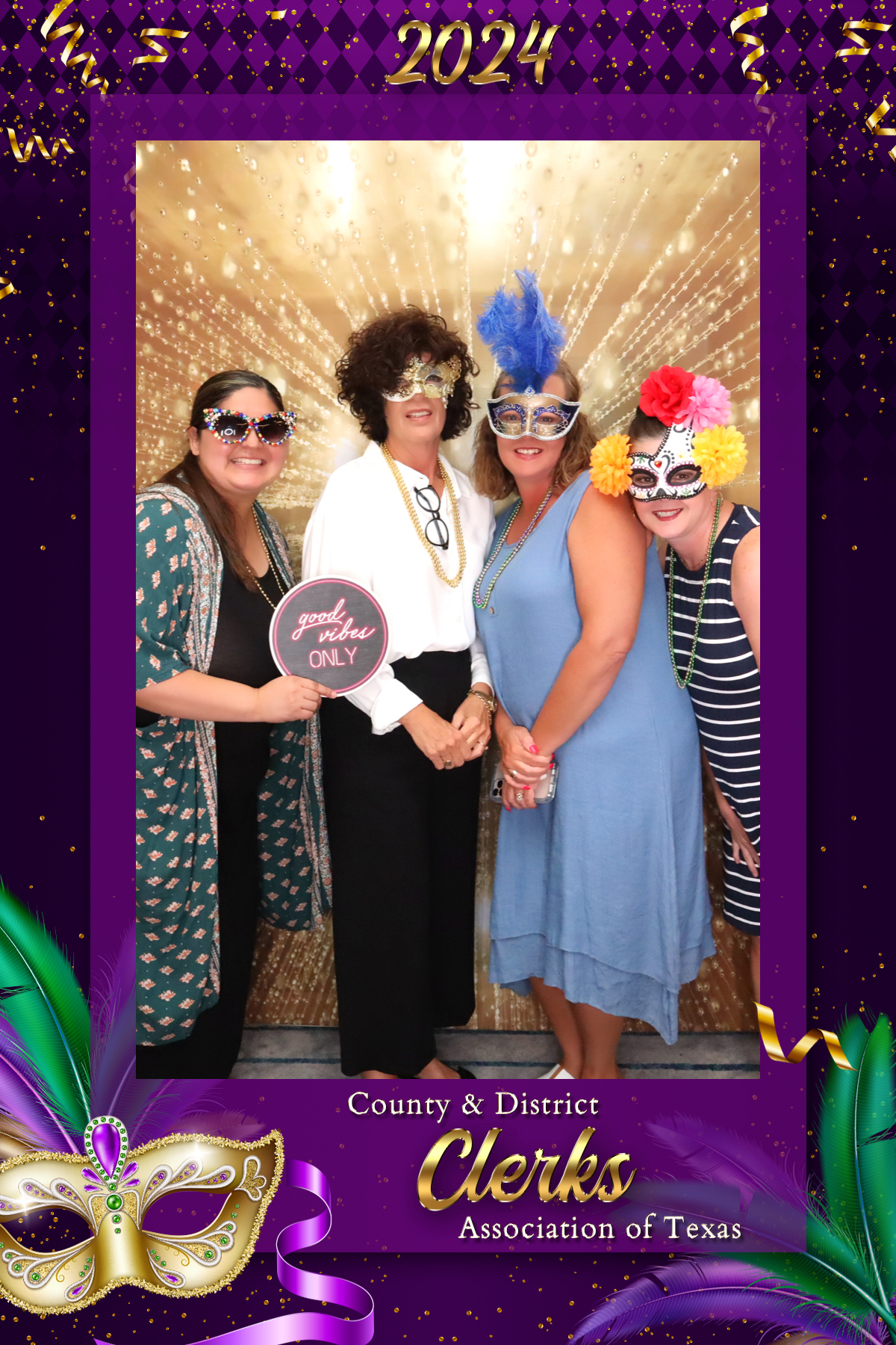 COUNTY & DISTRICT CLERKS MARDI GRAS BANQUET | View more photos from the event at gallery.rckapturedmemories.com/u/RCKapturedMemories/COUNTY-DISTRICT-CLERKS-MARDI-GRAS-BANQUET