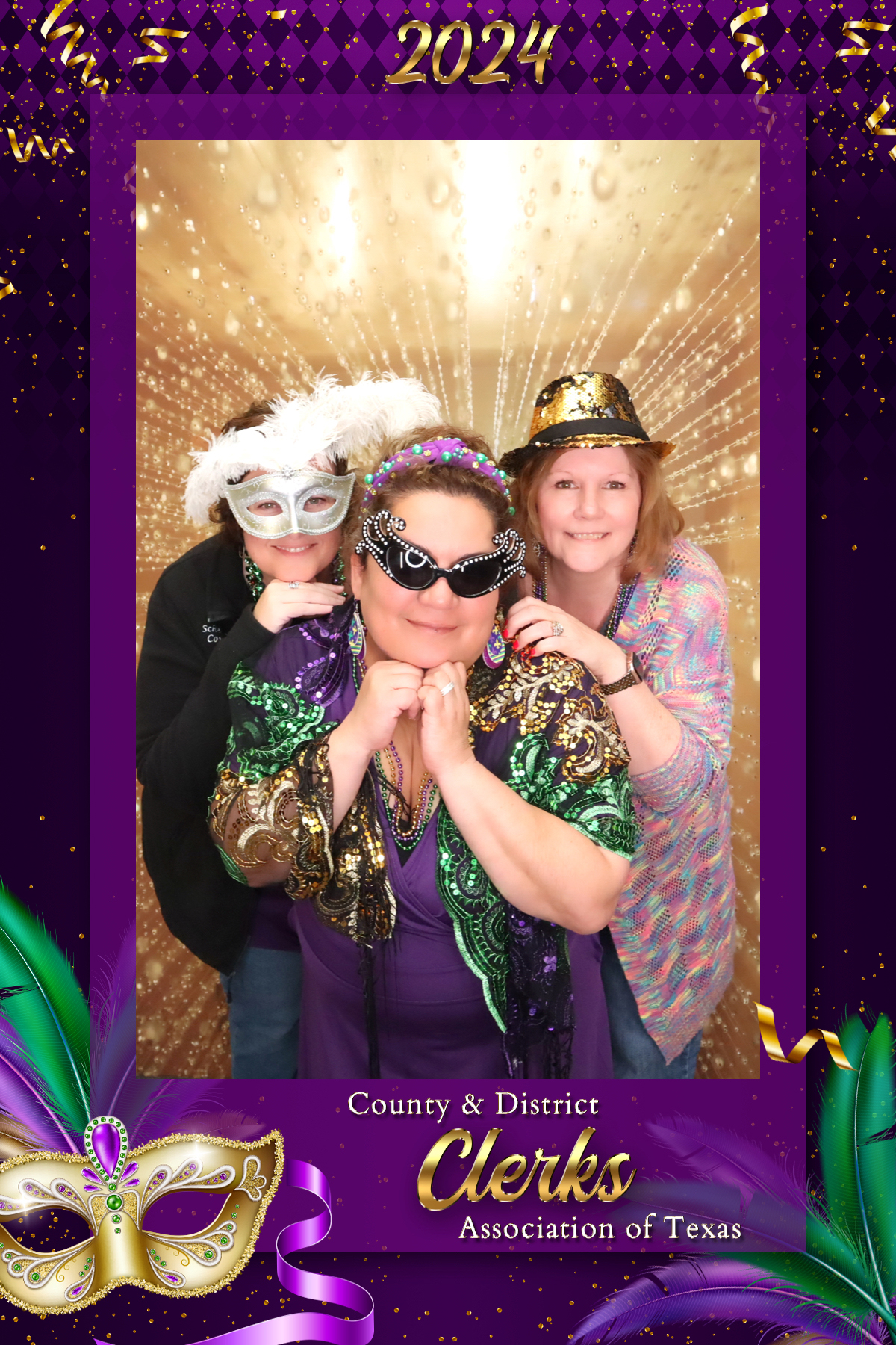 COUNTY & DISTRICT CLERKS MARDI GRAS BANQUET | View more photos from the event at gallery.rckapturedmemories.com/u/RCKapturedMemories/COUNTY-DISTRICT-CLERKS-MARDI-GRAS-BANQUET