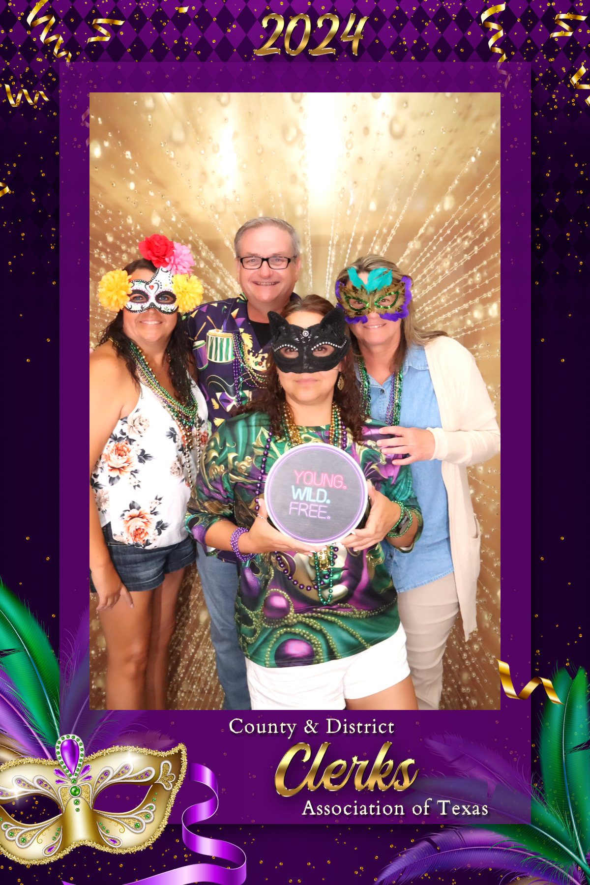 COUNTY & DISTRICT CLERKS MARDI GRAS BANQUET | View more photos from the event at gallery.rckapturedmemories.com/u/RCKapturedMemories/COUNTY-DISTRICT-CLERKS-MARDI-GRAS-BANQUET