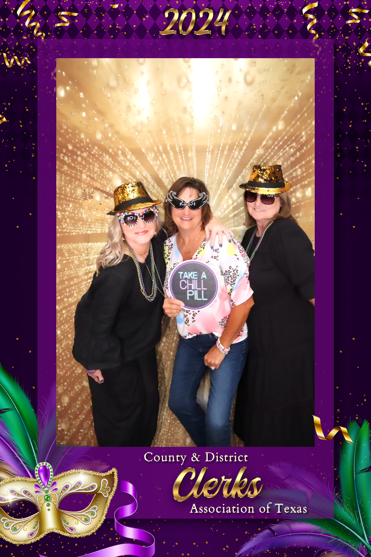 COUNTY & DISTRICT CLERKS MARDI GRAS BANQUET | View more photos from the event at gallery.rckapturedmemories.com/u/RCKapturedMemories/COUNTY-DISTRICT-CLERKS-MARDI-GRAS-BANQUET
