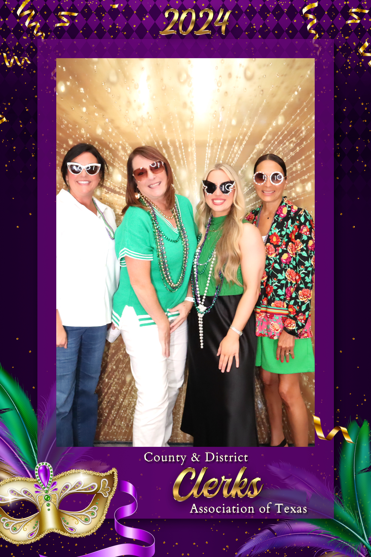 COUNTY & DISTRICT CLERKS MARDI GRAS BANQUET | View more photos from the event at gallery.rckapturedmemories.com/u/RCKapturedMemories/COUNTY-DISTRICT-CLERKS-MARDI-GRAS-BANQUET