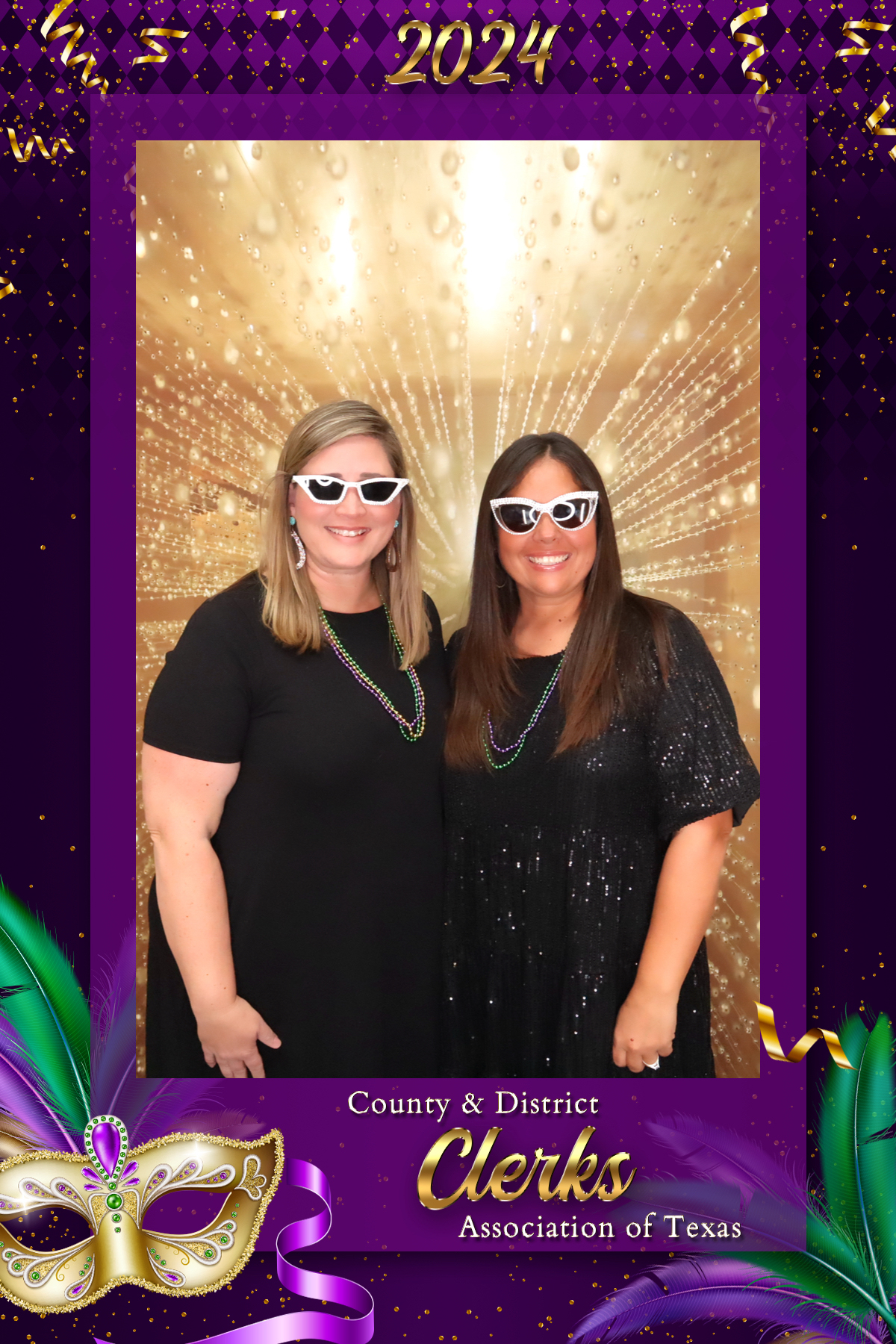 COUNTY & DISTRICT CLERKS MARDI GRAS BANQUET | View more photos from the event at gallery.rckapturedmemories.com/u/RCKapturedMemories/COUNTY-DISTRICT-CLERKS-MARDI-GRAS-BANQUET