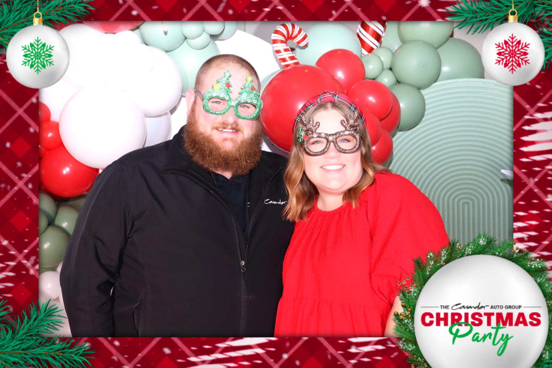 Cavender Nissan Christmas Party | View more photos from the event at gallery.rckapturedmemories.com/u/RCKapturedMemories/Cavender-Nissan-Christmas-Party-0