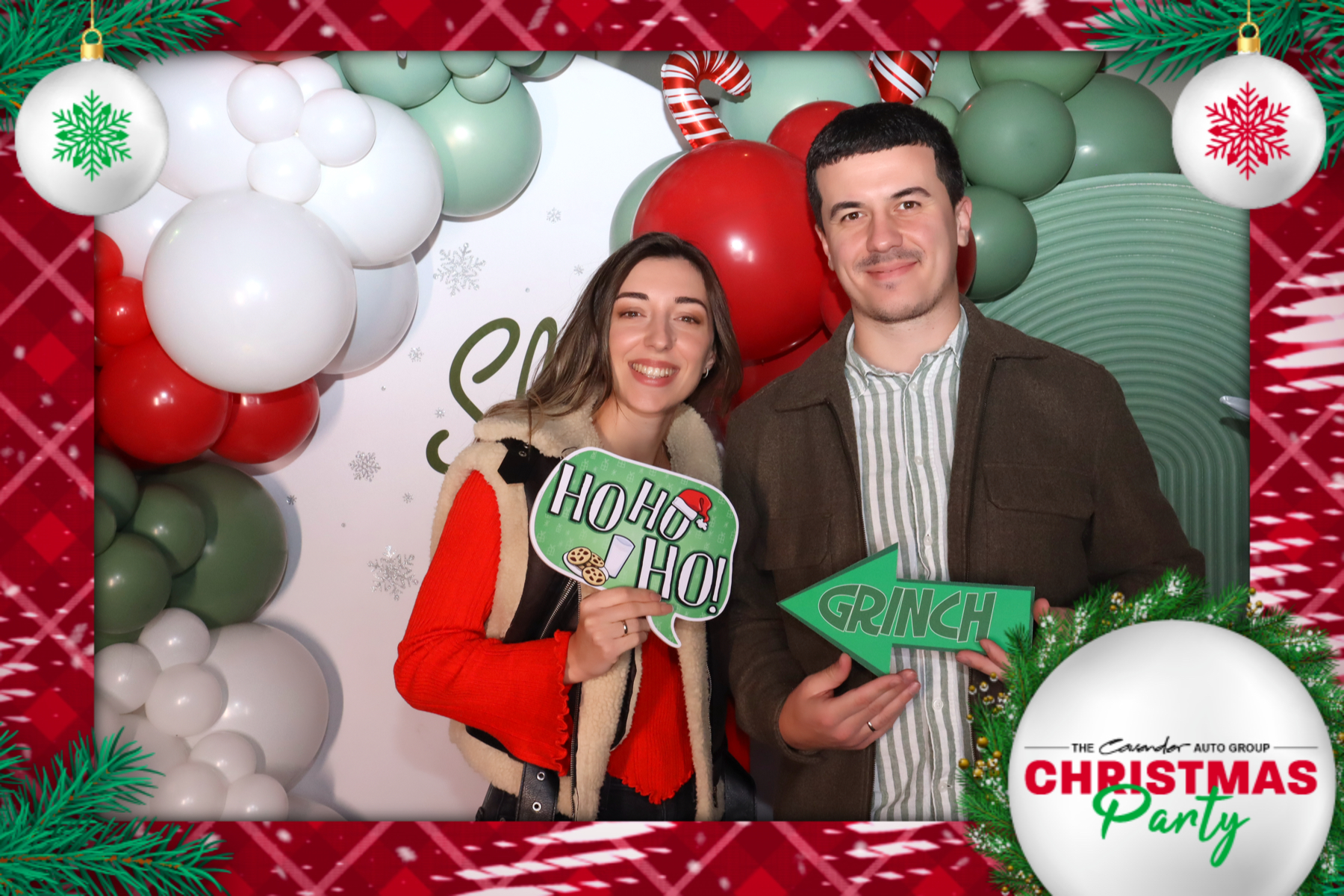 Cavender Nissan Christmas Party | View more photos from the event at gallery.rckapturedmemories.com/u/RCKapturedMemories/Cavender-Nissan-Christmas-Party-0