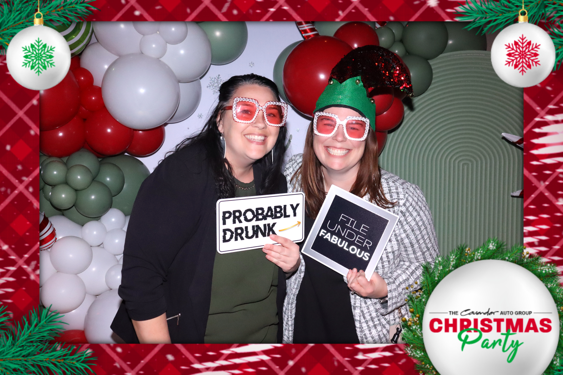 Cavender Nissan Christmas Party | View more photos from the event at gallery.rckapturedmemories.com/u/RCKapturedMemories/Cavender-Nissan-Christmas-Party-0