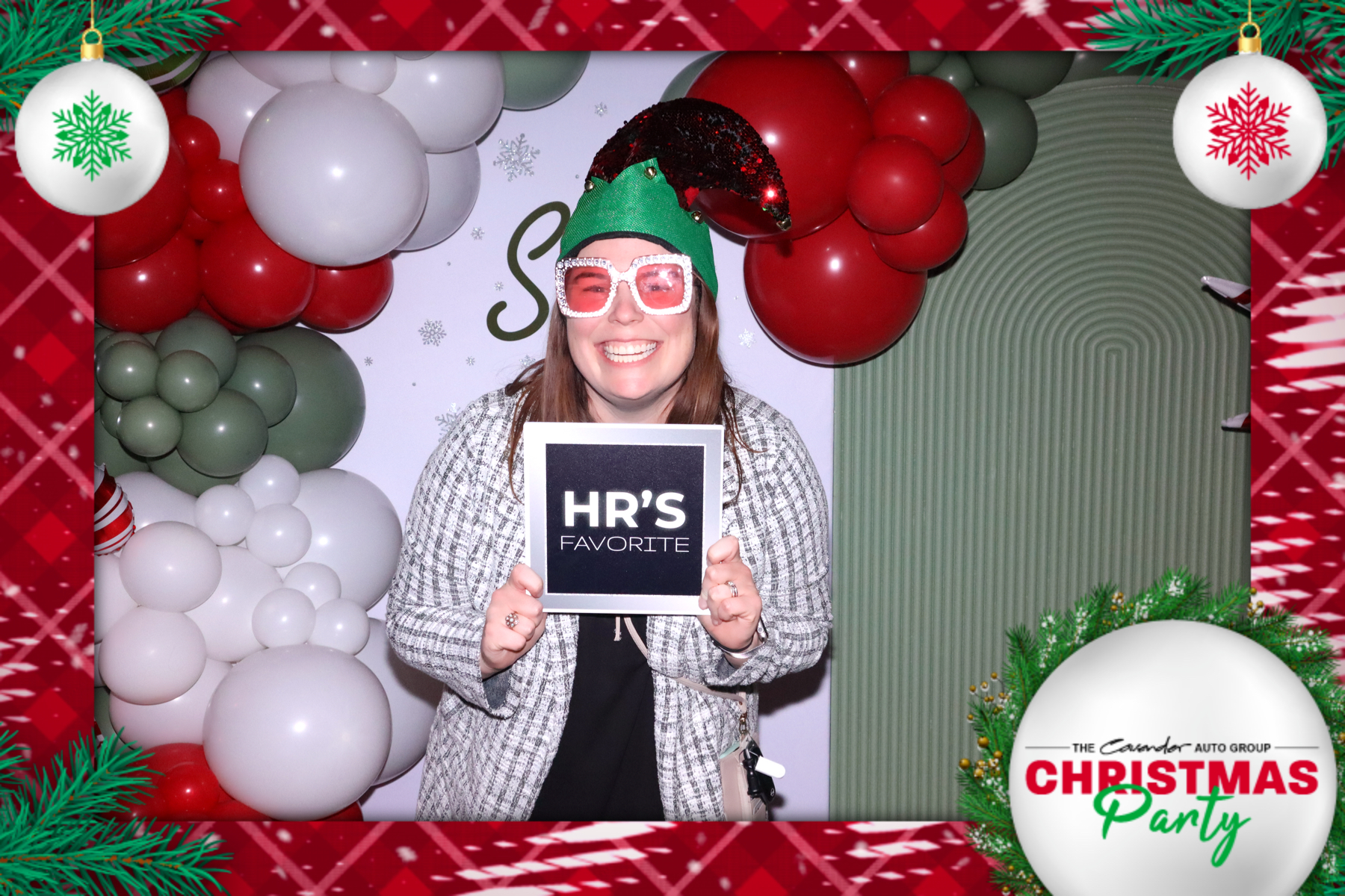 Cavender Nissan Christmas Party | View more photos from the event at gallery.rckapturedmemories.com/u/RCKapturedMemories/Cavender-Nissan-Christmas-Party-0