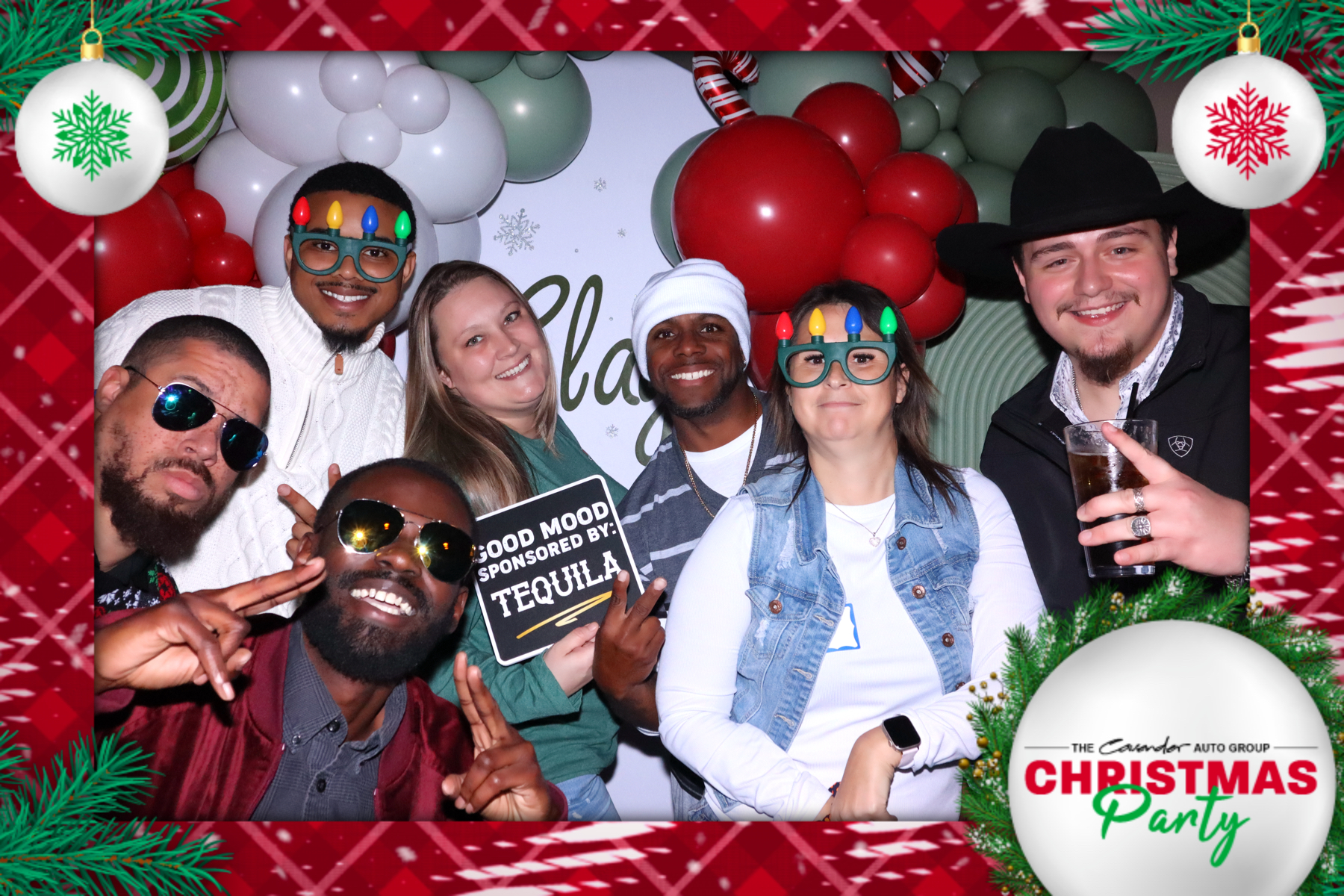 Cavender Nissan Christmas Party | View more photos from the event at gallery.rckapturedmemories.com/u/RCKapturedMemories/Cavender-Nissan-Christmas-Party-0