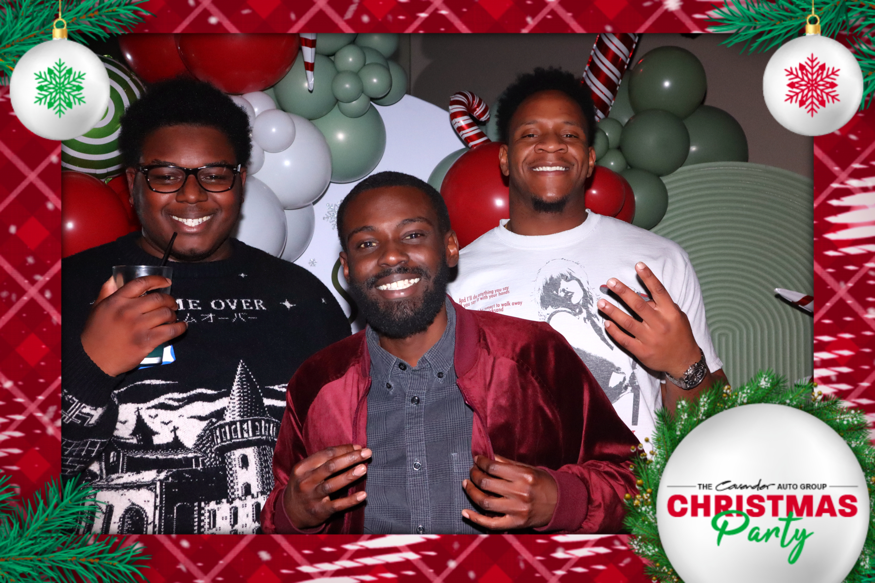 Cavender Nissan Christmas Party | View more photos from the event at gallery.rckapturedmemories.com/u/RCKapturedMemories/Cavender-Nissan-Christmas-Party-0