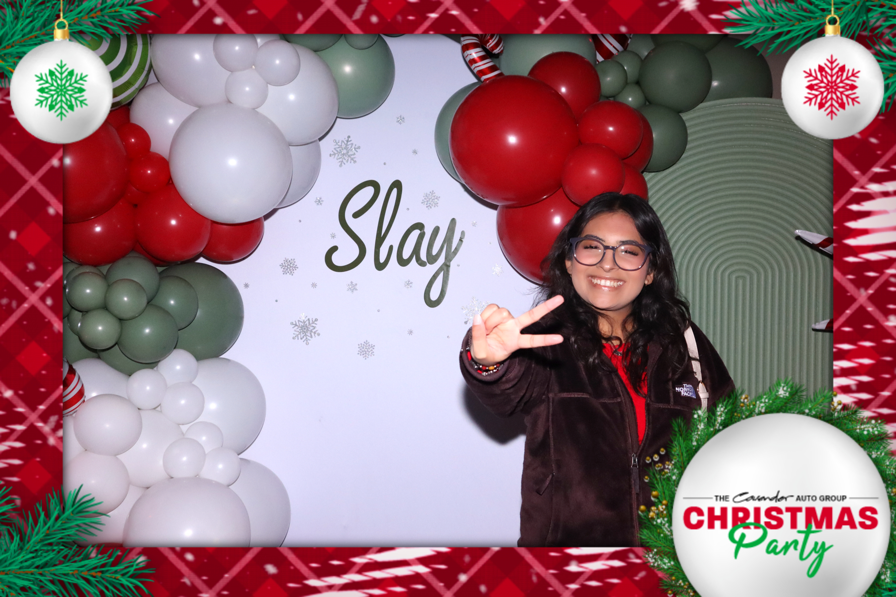Cavender Nissan Christmas Party | View more photos from the event at gallery.rckapturedmemories.com/u/RCKapturedMemories/Cavender-Nissan-Christmas-Party-0