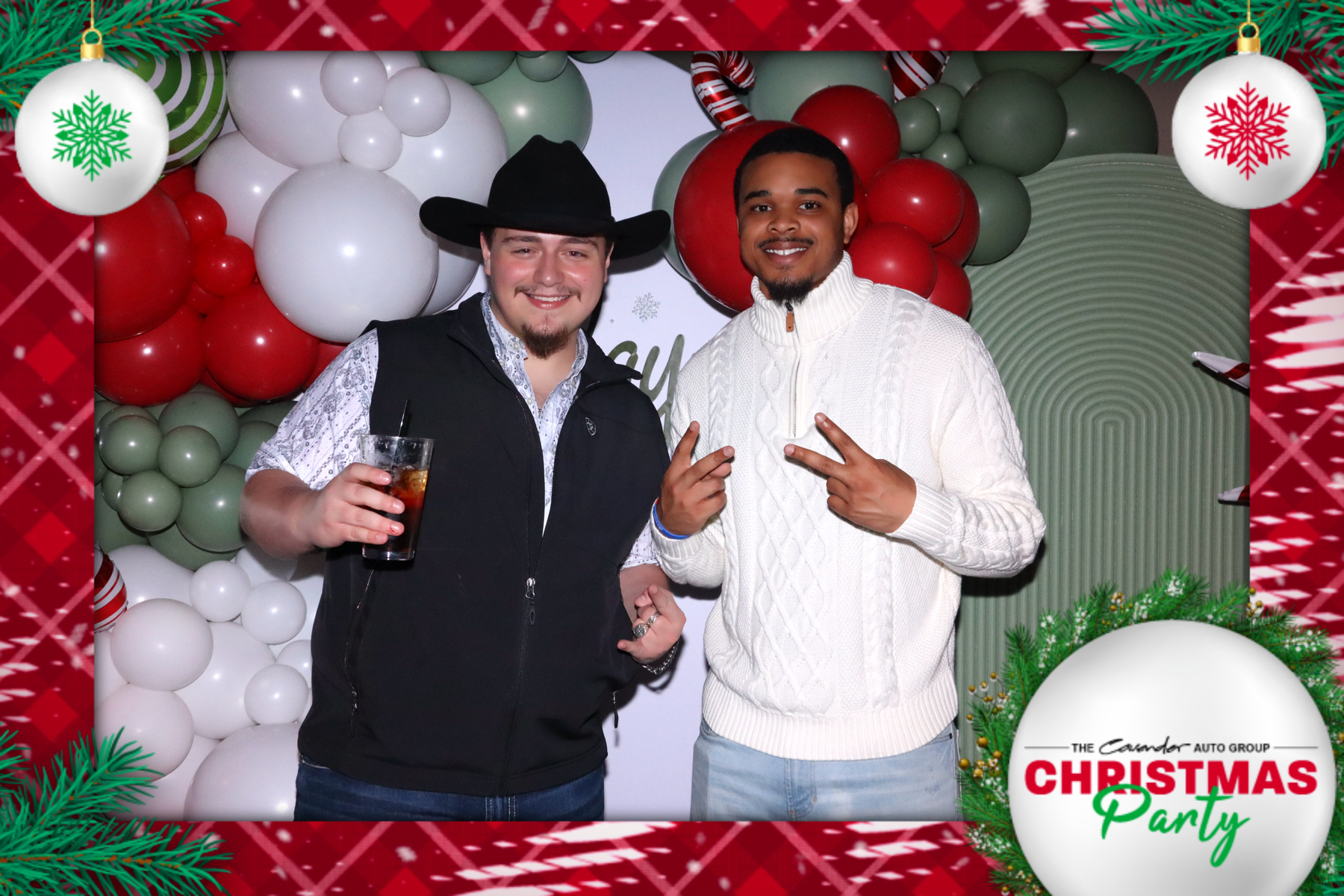 Cavender Nissan Christmas Party | View more photos from the event at gallery.rckapturedmemories.com/u/RCKapturedMemories/Cavender-Nissan-Christmas-Party-0