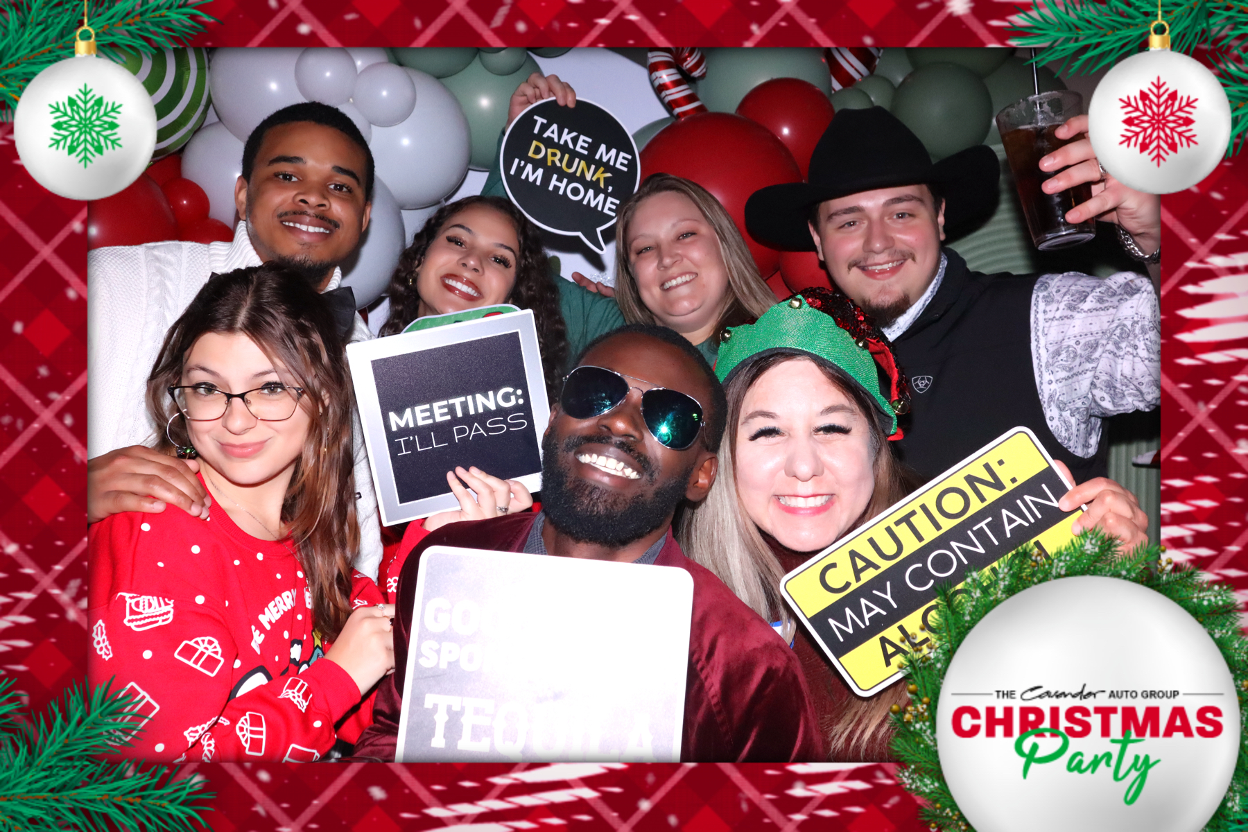 Cavender Nissan Christmas Party | View more photos from the event at gallery.rckapturedmemories.com/u/RCKapturedMemories/Cavender-Nissan-Christmas-Party-0