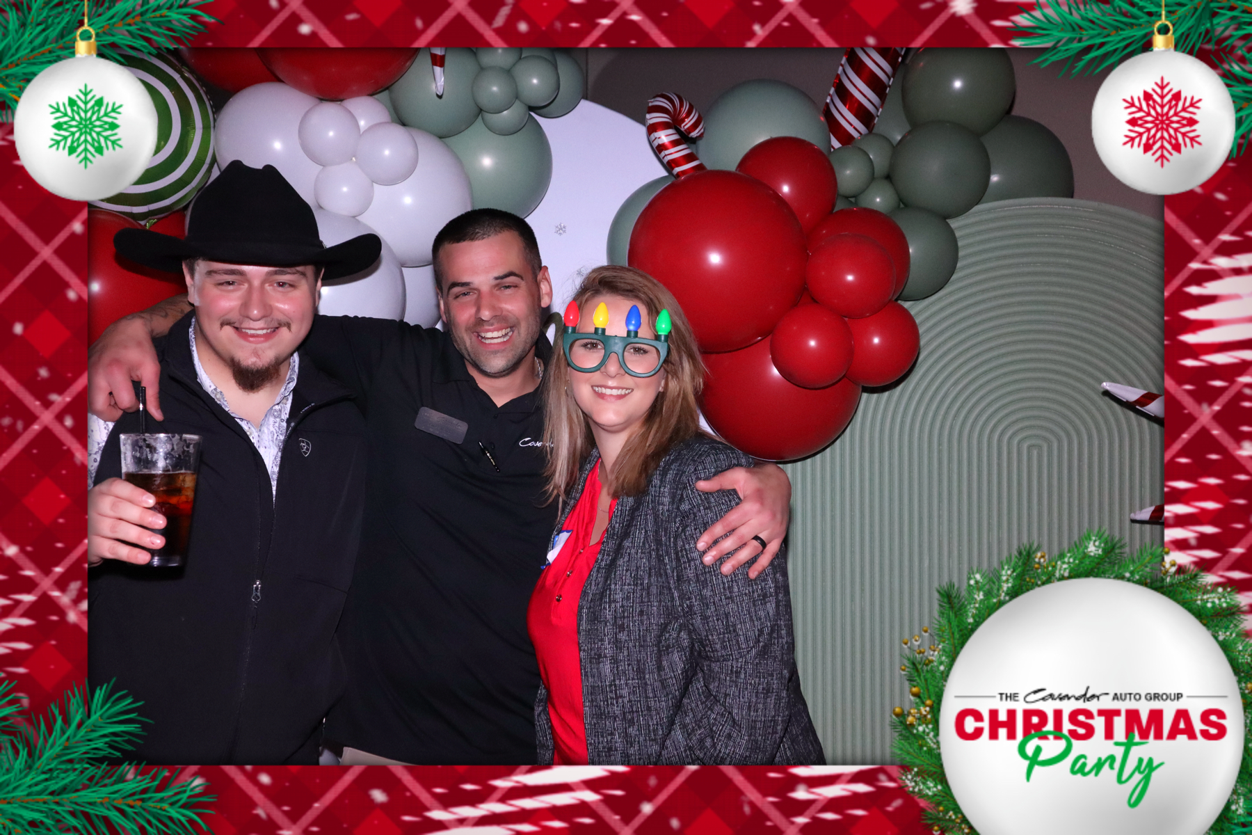 Cavender Nissan Christmas Party | View more photos from the event at gallery.rckapturedmemories.com/u/RCKapturedMemories/Cavender-Nissan-Christmas-Party-0