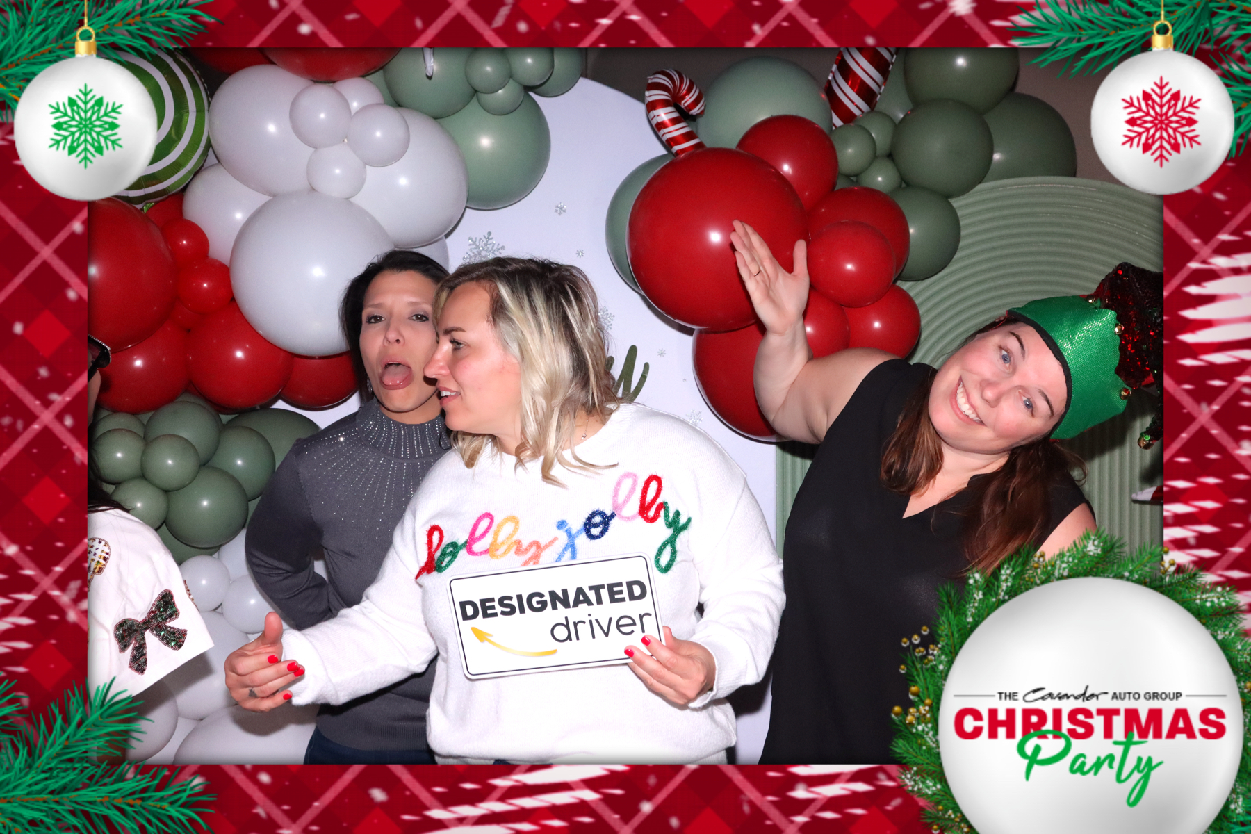 Cavender Nissan Christmas Party | View more photos from the event at gallery.rckapturedmemories.com/u/RCKapturedMemories/Cavender-Nissan-Christmas-Party-0