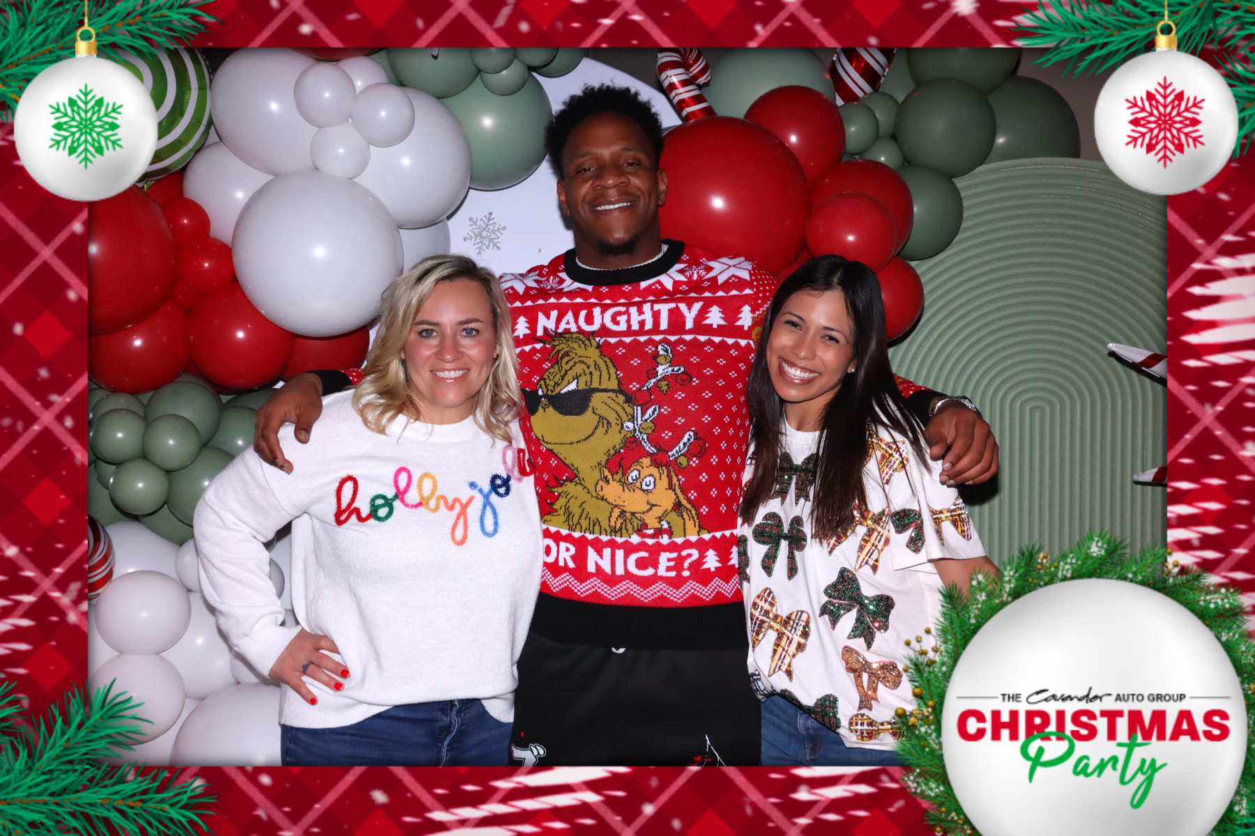 Cavender Nissan Christmas Party | View more photos from the event at gallery.rckapturedmemories.com/u/RCKapturedMemories/Cavender-Nissan-Christmas-Party-0