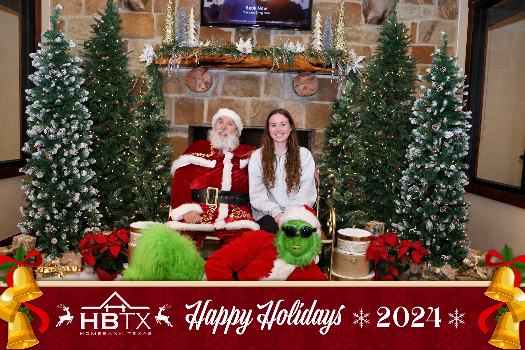 HomeBank Texas Photos with Santa | View more photos from the event at gallery.rckapturedmemories.com/u/RCKapturedMemories/HomeBank-Texas-Photos-with-Santa