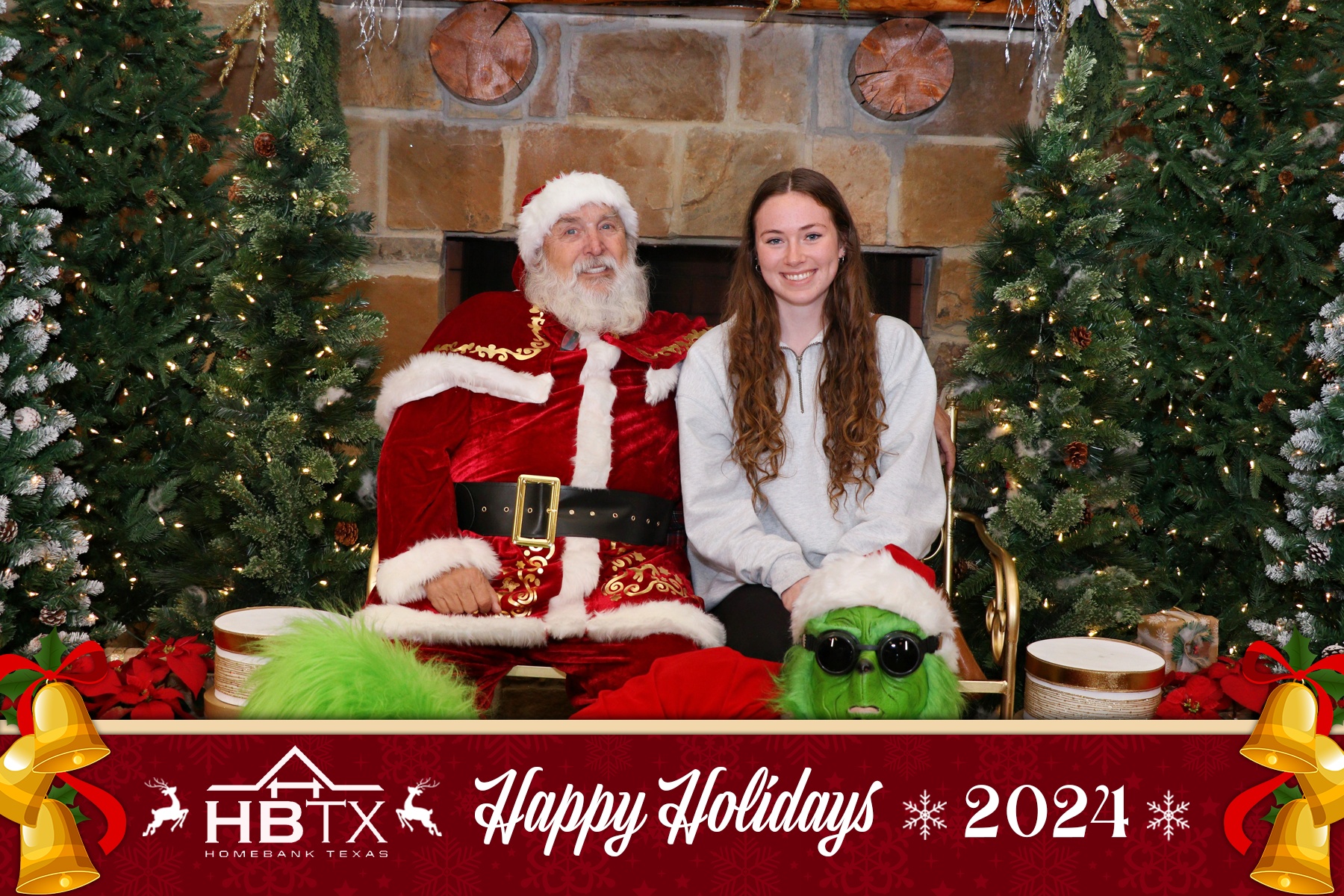HomeBank Texas Photos with Santa | View more photos from the event at gallery.rckapturedmemories.com/u/RCKapturedMemories/HomeBank-Texas-Photos-with-Santa